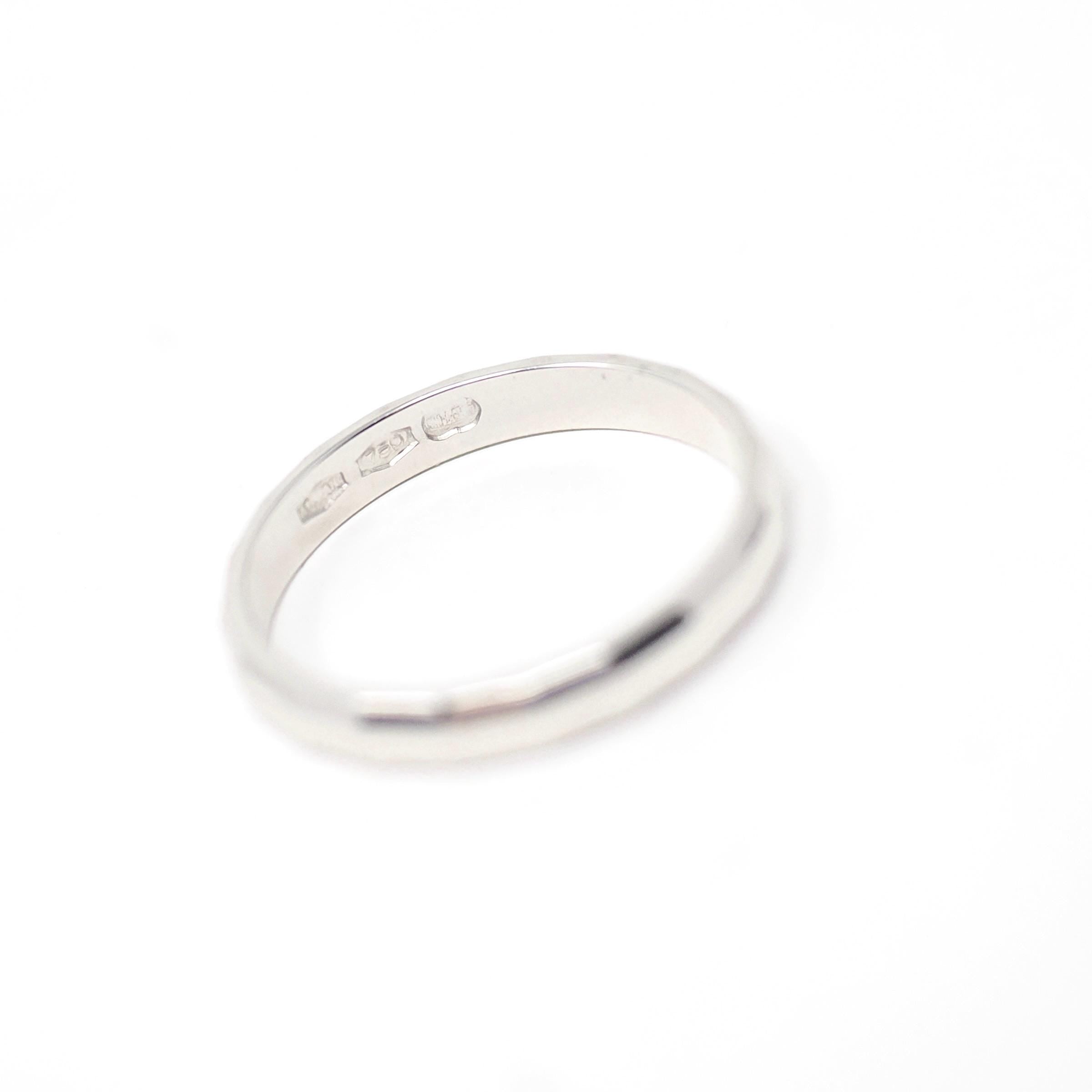 Hammered Wedding Band - Modern 18k White Gold Round Polished Stacking Ring - Estate Size 5 Men's Unisex Bridal Plain Textured Fine Jewelry