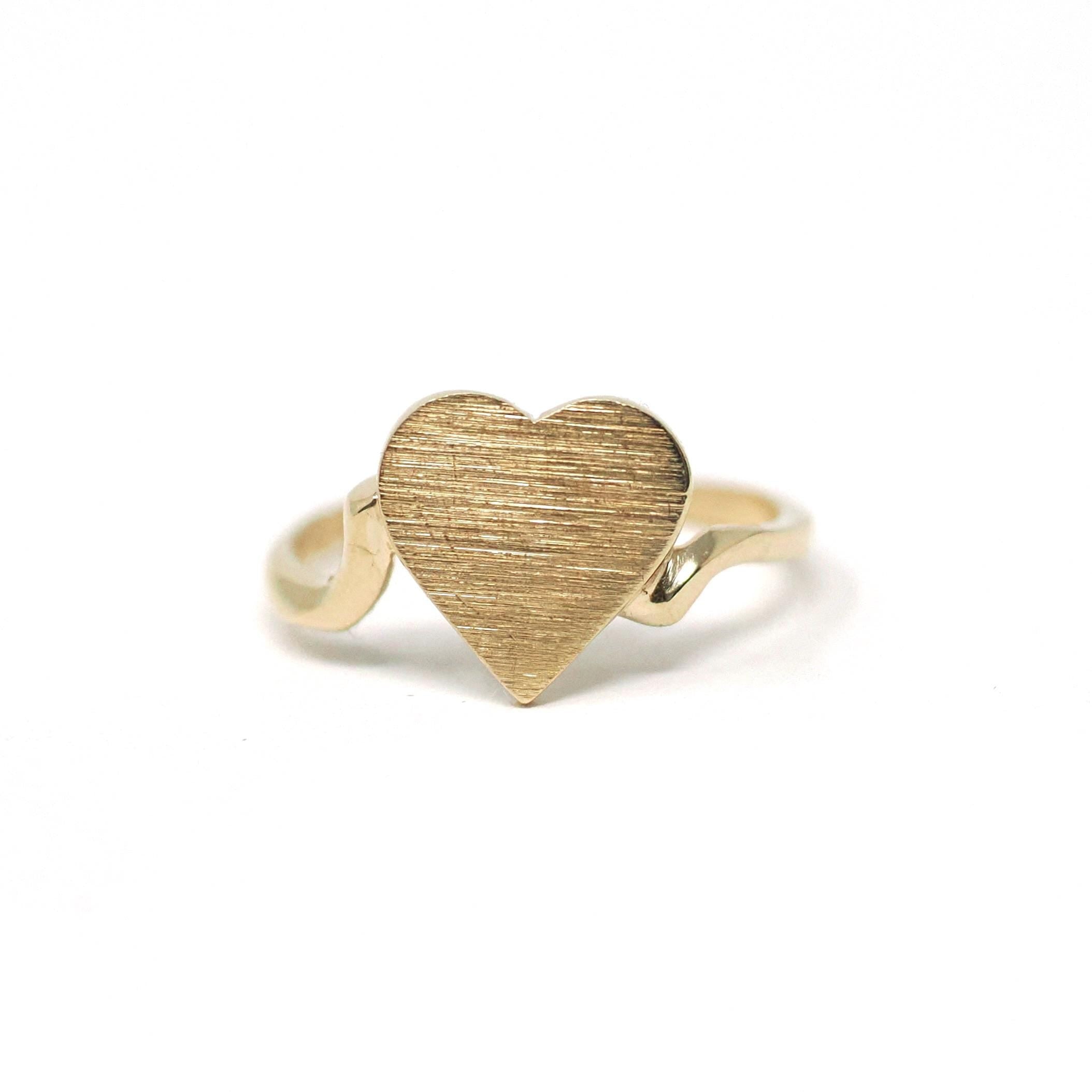 Heart Signet Ring - Estate 10k Yellow Gold Blank Personalizable Engrave - Circa 2000's Era Size 5 3/4 Monogram Initials Fine Bypass Jewelry