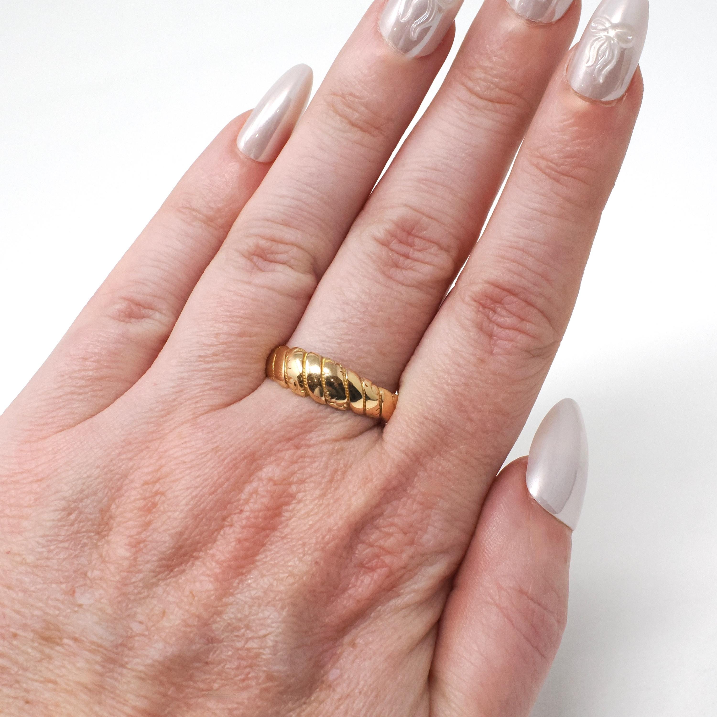 Antique Victorian Ring - Vintage 18k Yellow Gold Croissant Shrimp Style Wedding Ring - Hallmarked 1894 Era Size 8 Men's Unisex Fine Jewelry