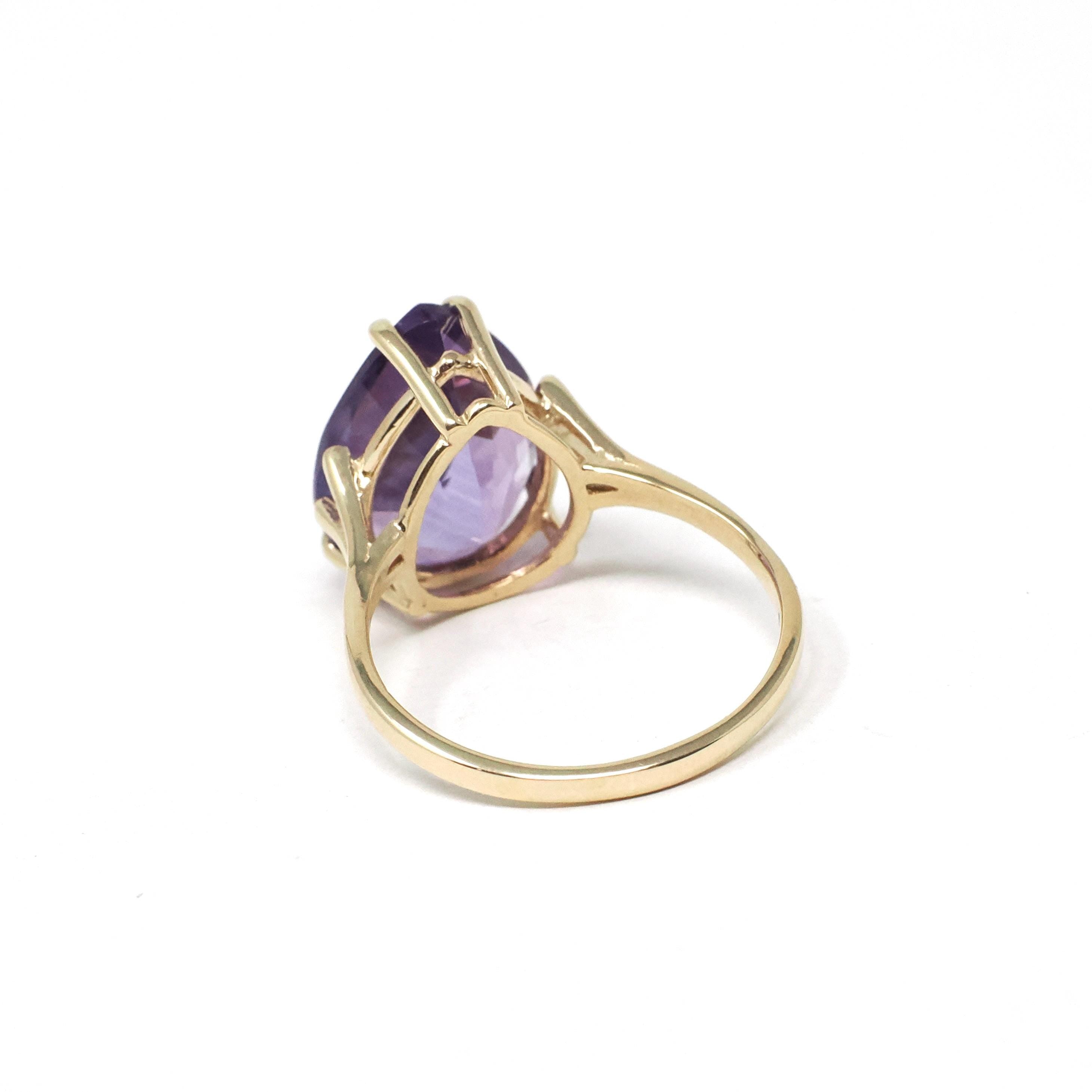 Amethyst Solitaire Ring - Modern 14k Yellow Gold Natural Pear Cut 8.00 CT Gemstone - Circa 2000s Size 9 1/4 February Birthstone Fine Jewelry