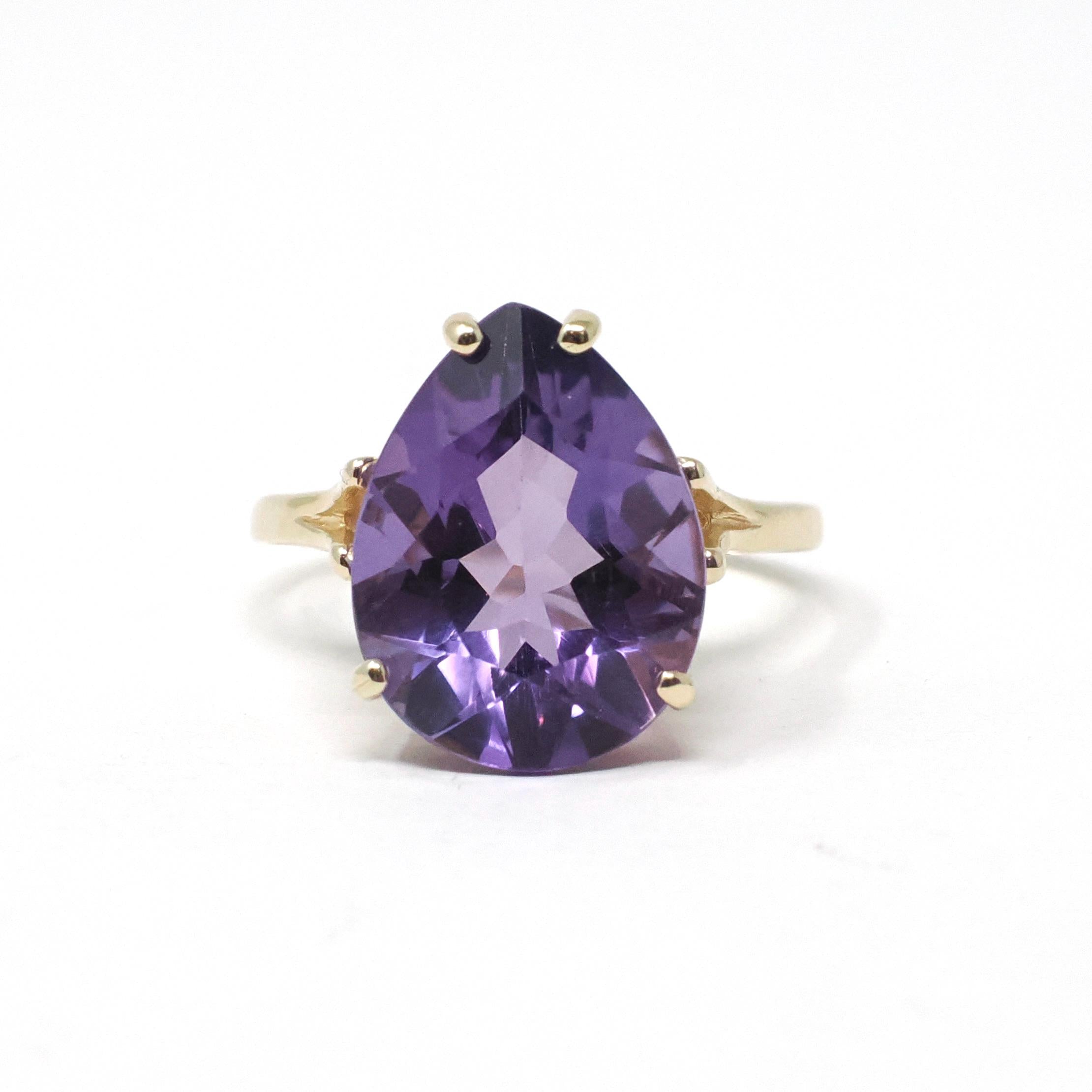 Amethyst Solitaire Ring - Modern 14k Yellow Gold Natural Pear Cut 8.00 CT Gemstone - Circa 2000s Size 9 1/4 February Birthstone Fine Jewelry