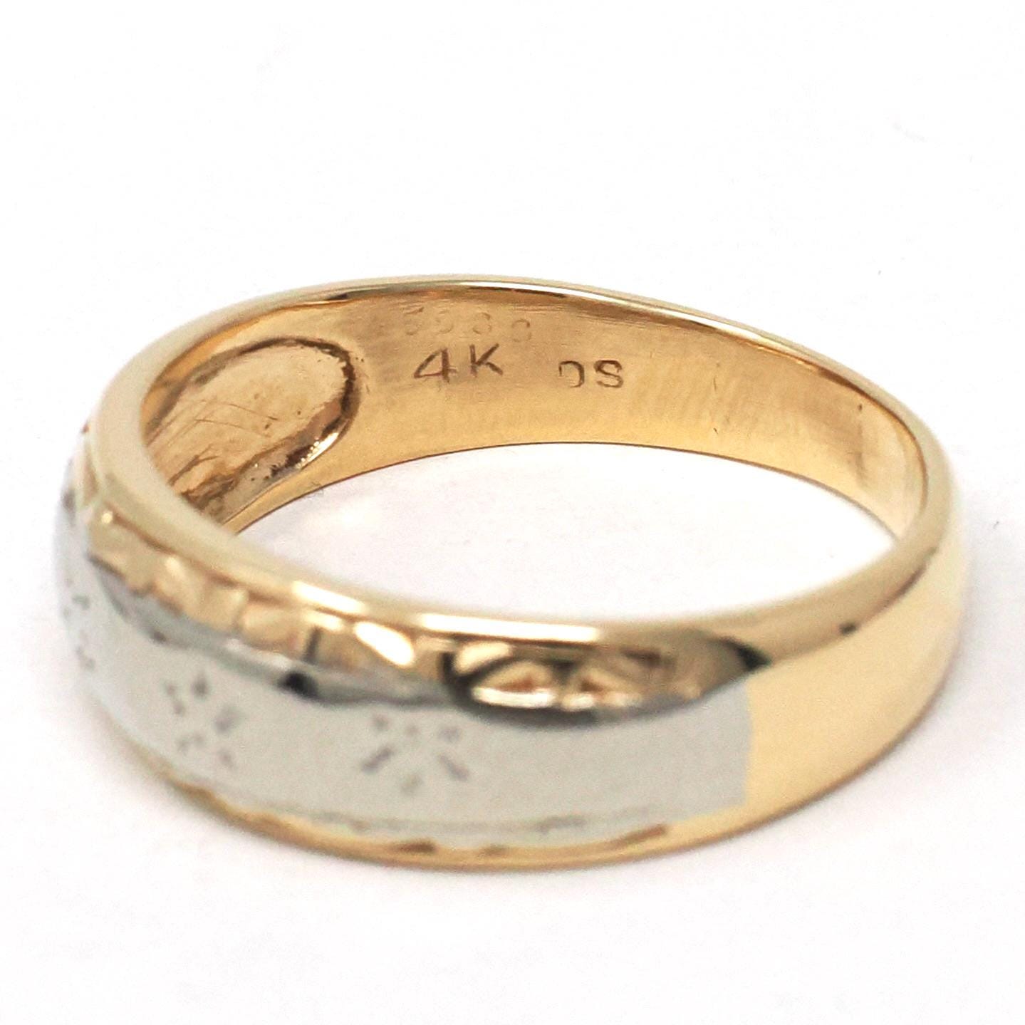Vintage Star Band - Retro 14k Yellow & White Gold Men's Unisex Celestial Wedding Ring - Circa 1970s Size 10 Two Tone Stacking Fine Jewelry