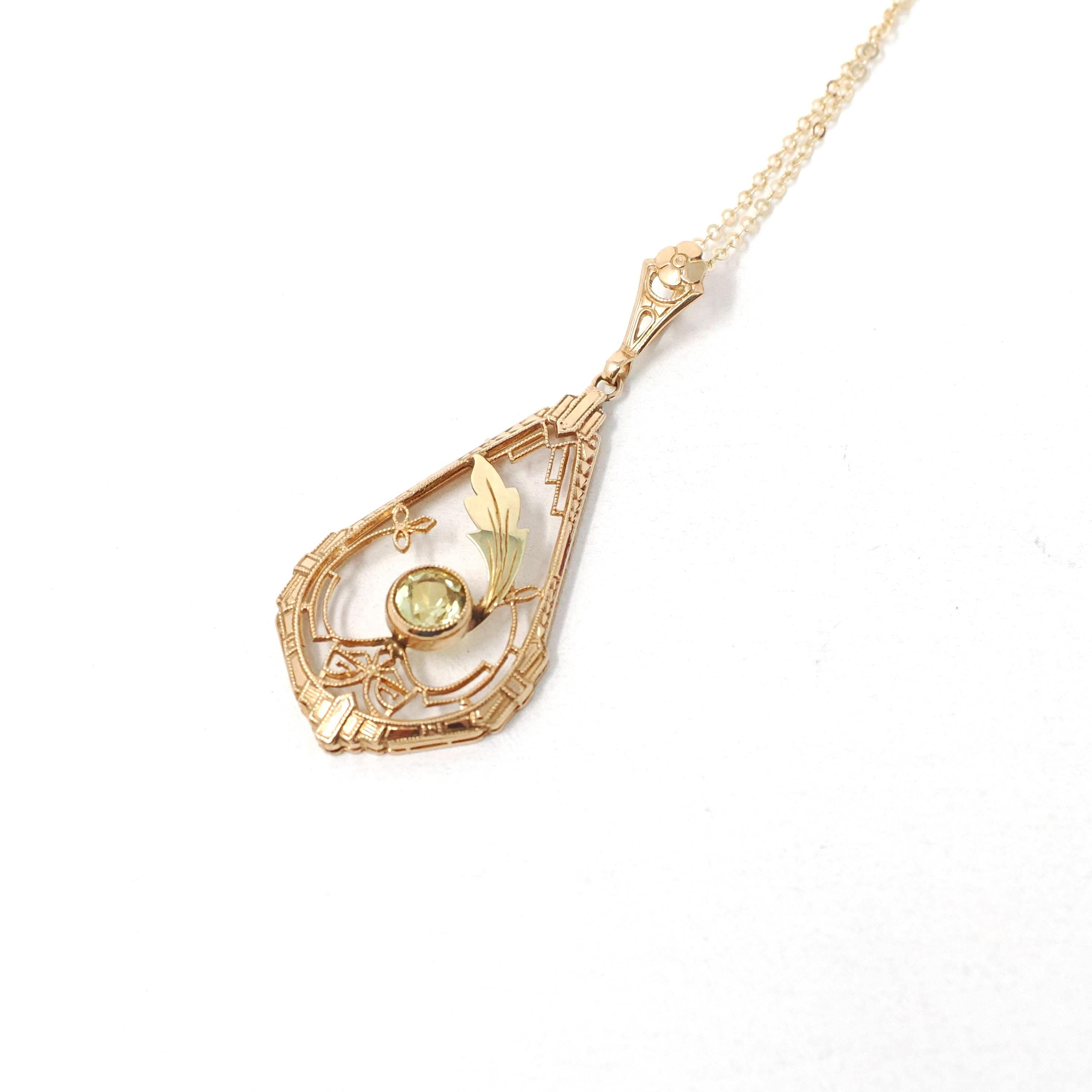 Vintage Created Green Sapphire Pendant - Late Art Deco 10k Yellow Gold Nature Leaf Necklace - Early 1940s Era Filigree Fine 30s 40s Jewelry