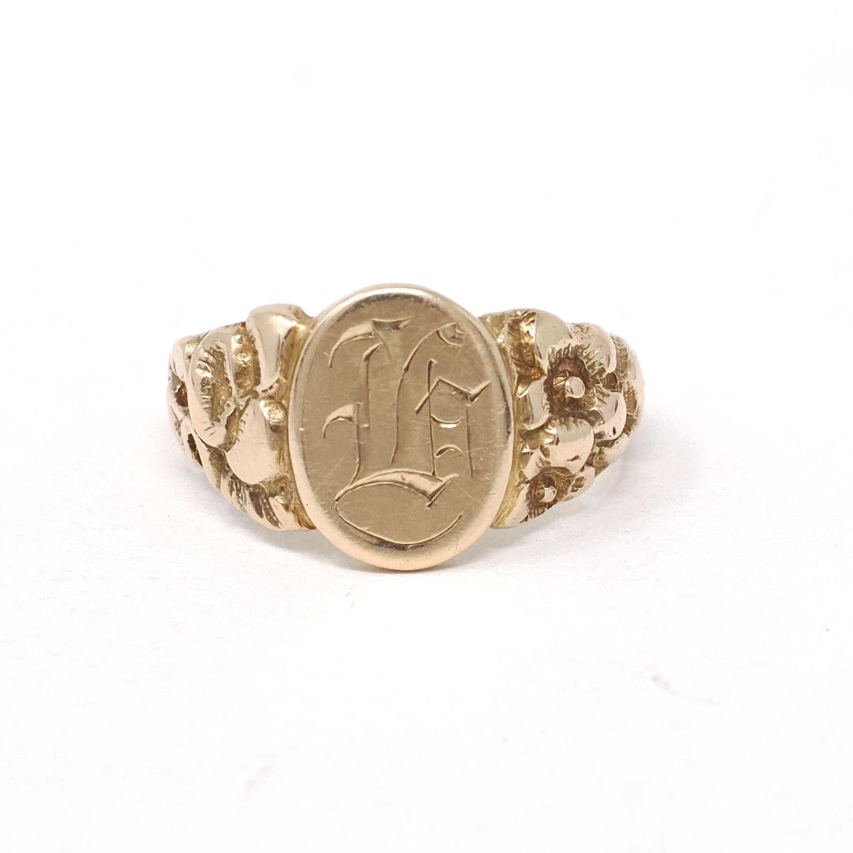 Edwardian Signet Ring - Antique 10k Yellow Gold Old English Initial "L" Engraved - Circa 1910's Era Size 6 3/4 Fine Flower Repousse Jewelry