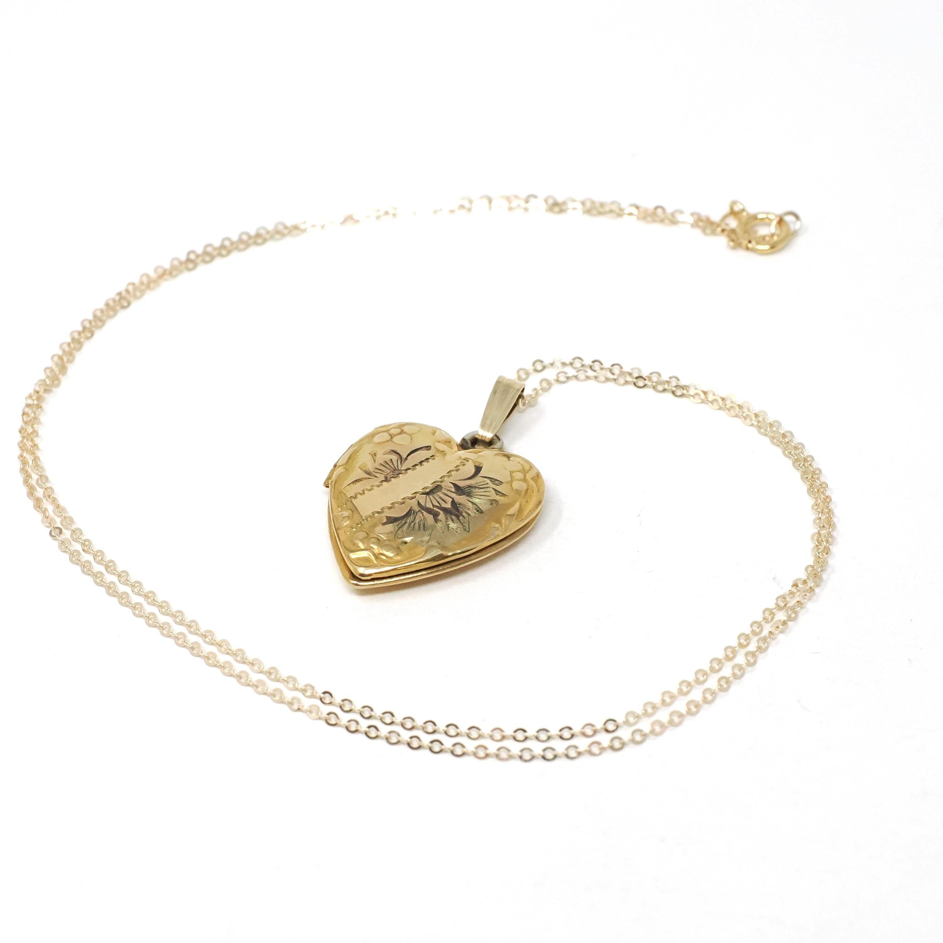 Vintage Heart Locket - Mid Century Era Gold Filled Ribbon & Flower Engraved Designs Pendant - Circa 1940s Era Photograph Keepsake Jewelry