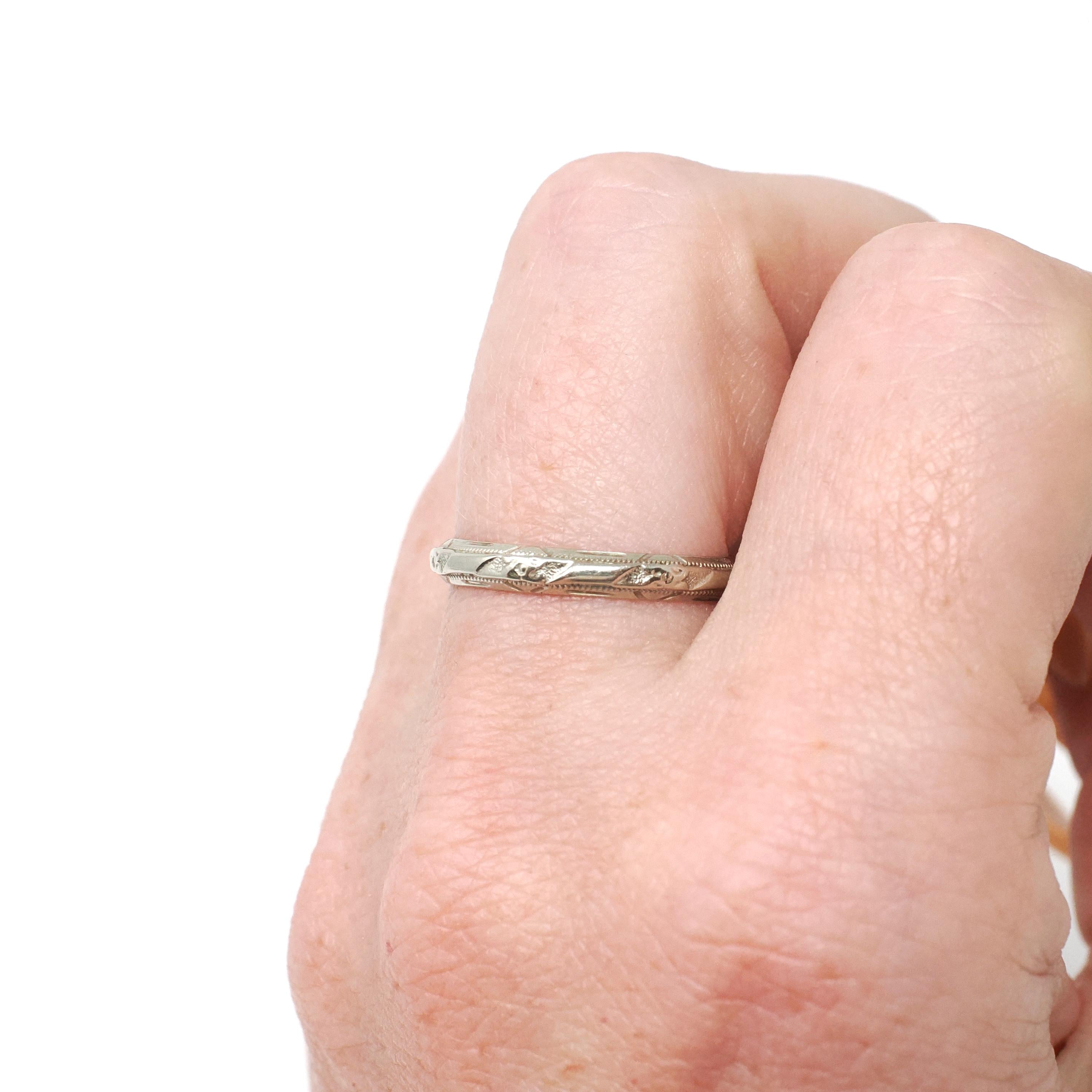Vintage Wedding Band - Mid Century Era 14k White Gold Unisex Bridal Ring - Circa 1950s Size 6 3/4 Flower Milgrain Frederick Goldman Jewelry