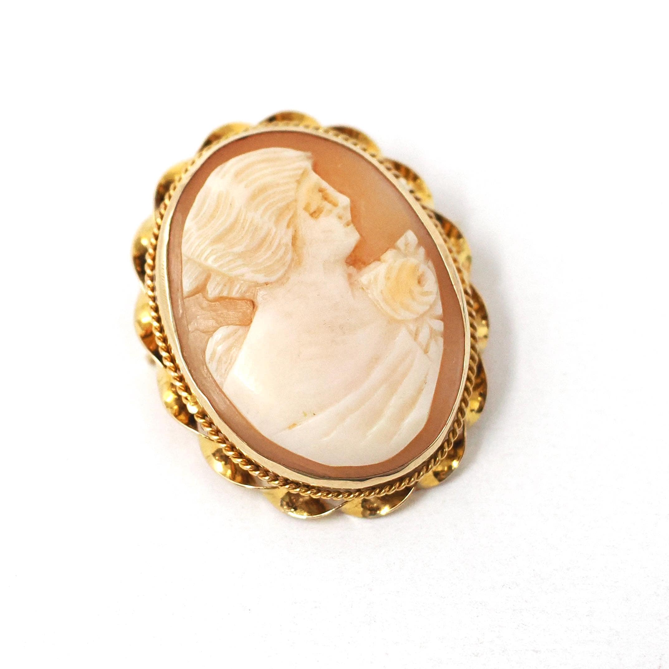 Vintage Cameo Brooch - Retro 10k Yellow Gold Oval Carved Shell Women's Bust Pin - Circa 1940s Era Statement Fashion Accessory Fine Jewelry