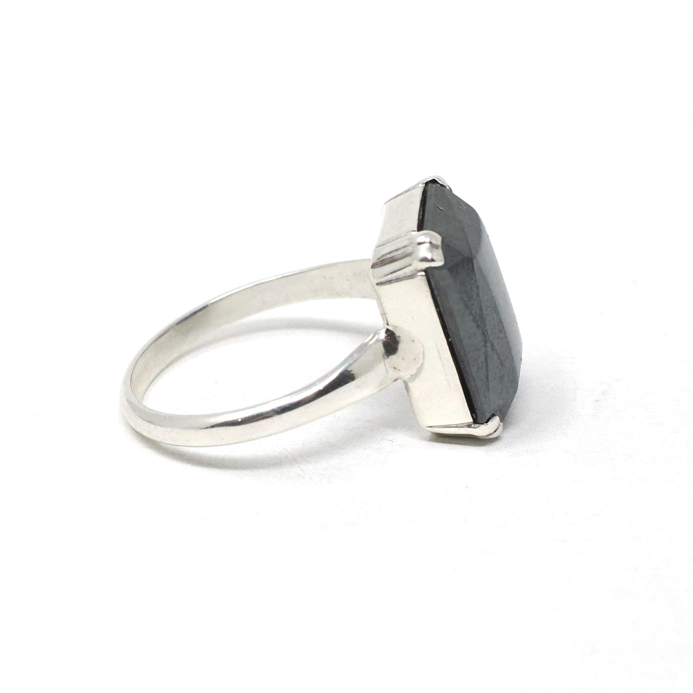 Vintage Hematite Ring - Retro Sterling Silver Emerald Cut Gray Metallic Solitaire - Circa 1970s Size 7 Statement Jewelry Fashion Accessory