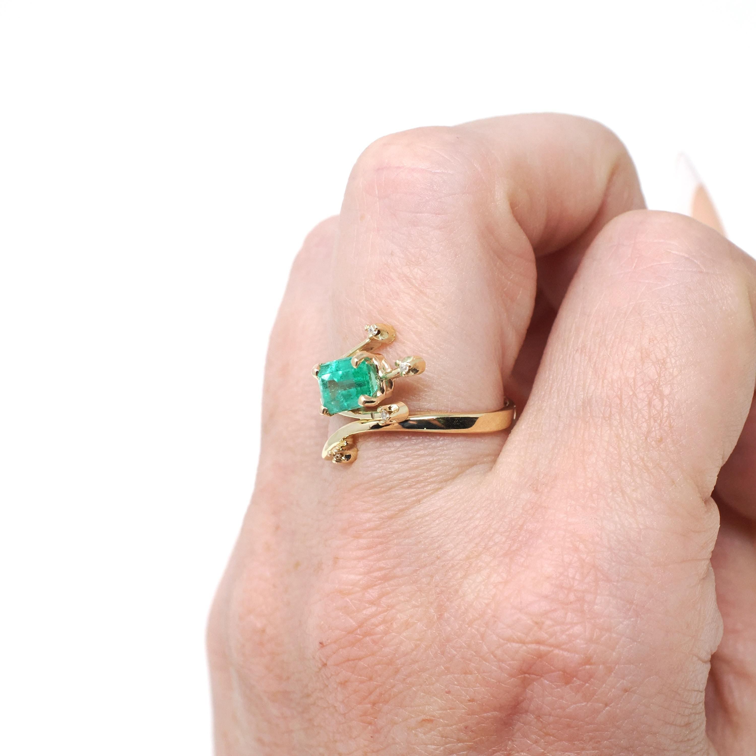 Emerald & Diamond Ring - Estate 14k Yellow Gold Natural Green Gemstone - Modern 2000's Era Size 6 1/4 May Birthstone Branch Bypass Jewelry