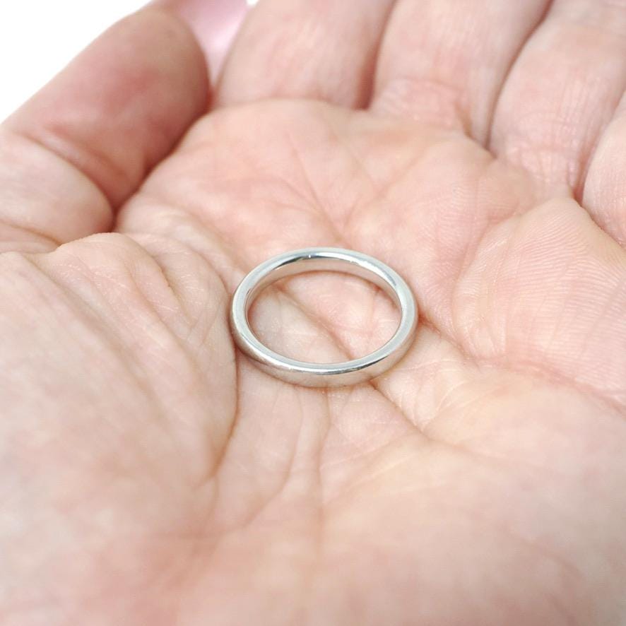 Estate Wedding Band - Modern 18k White Gold 2.5 MM Comfort Fit Ring - Circa 2000's Era Size 4 1/4 Stacking Fine Bridal Statement Jewelry