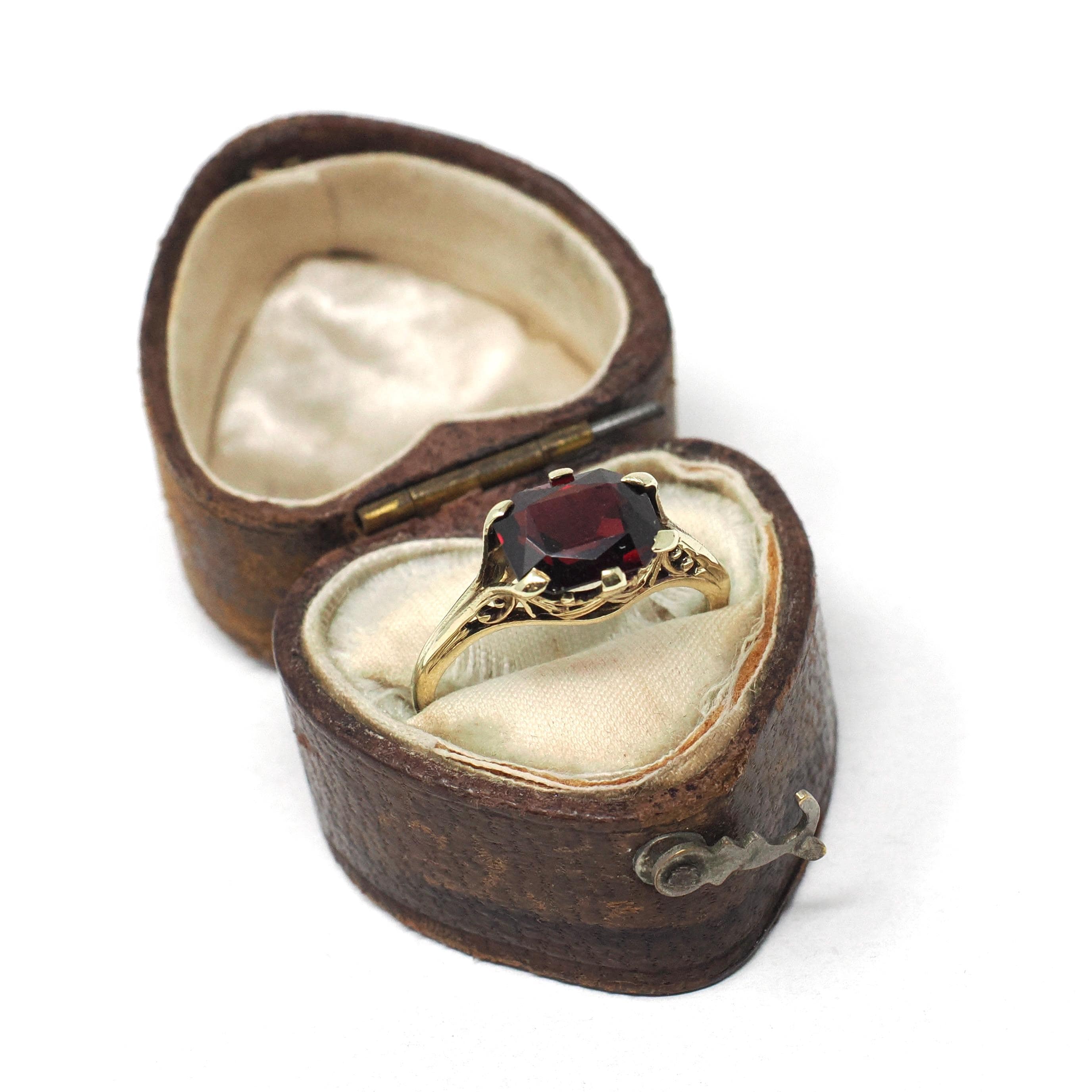 Antique Garnet Ring - Edwardian 14k Yellow Gold Natural Dark Red Gemstone - Circa 1900s Size 4 3/4 January Birthstone Filigree Fine Jewelry