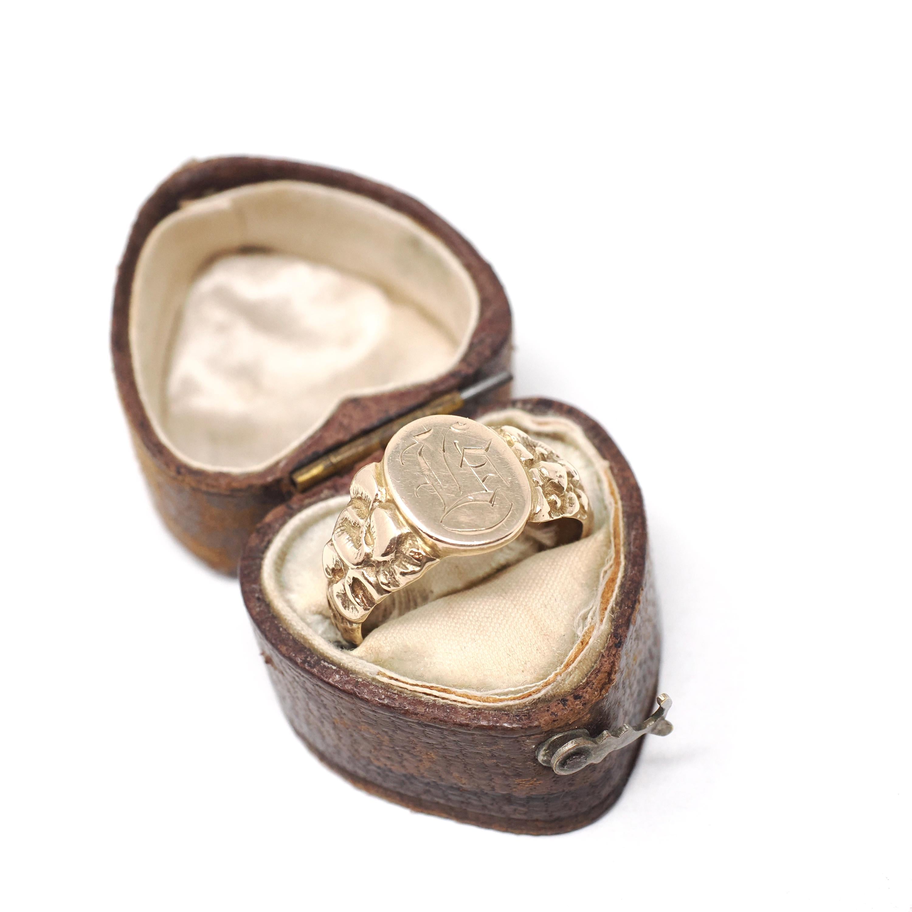 Edwardian Signet Ring - Antique 10k Yellow Gold Old English Initial "L" Engraved - Circa 1910's Era Size 6 3/4 Fine Flower Repousse Jewelry