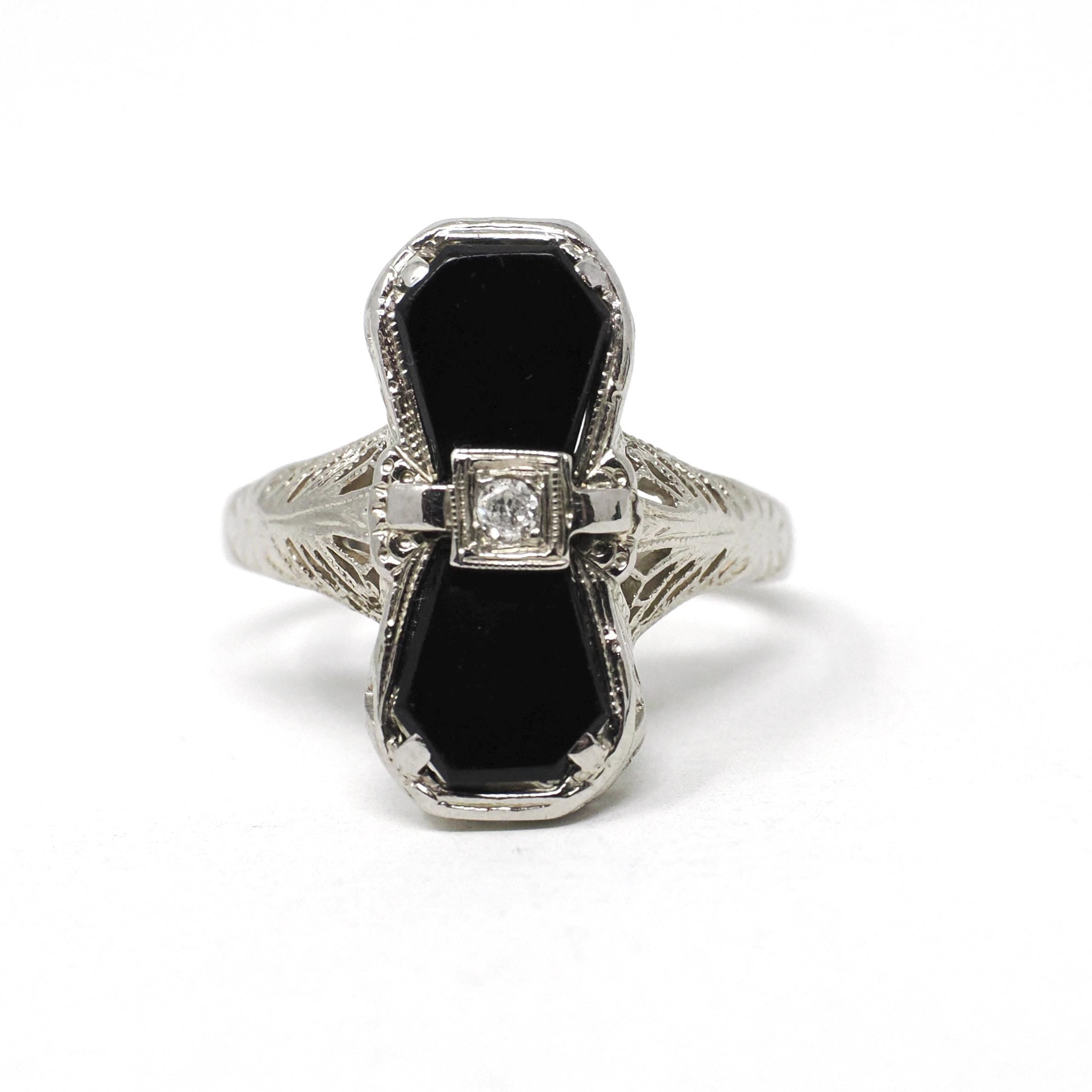 Hourglass Onyx Ring - Art Deco Era 14k White Gold Black Chalcedony Statement Filigree - Antique Circa 1920s Era Size 7 Diamond Fine Jewelry