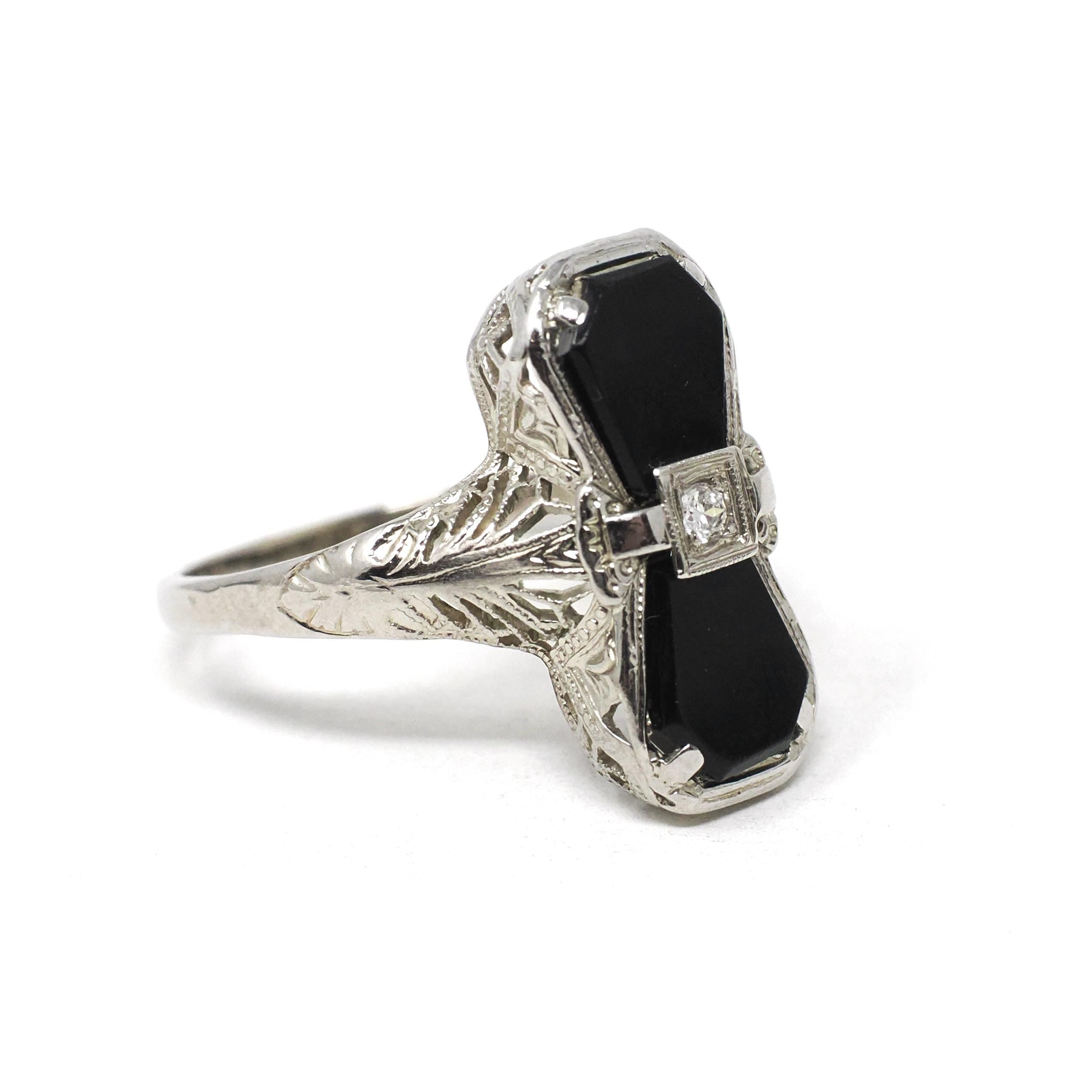 Hourglass Onyx Ring - Art Deco Era 14k White Gold Black Chalcedony Statement Filigree - Antique Circa 1920s Era Size 7 Diamond Fine Jewelry