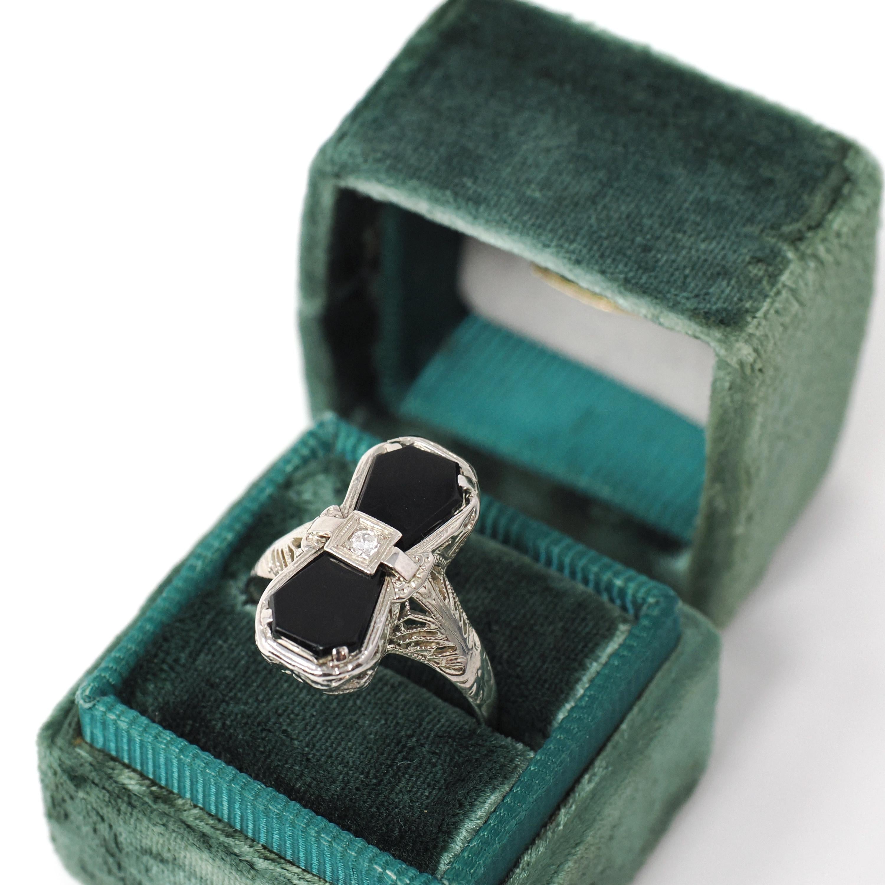 Hourglass Onyx Ring - Art Deco Era 14k White Gold Black Chalcedony Statement Filigree - Antique Circa 1920s Era Size 7 Diamond Fine Jewelry