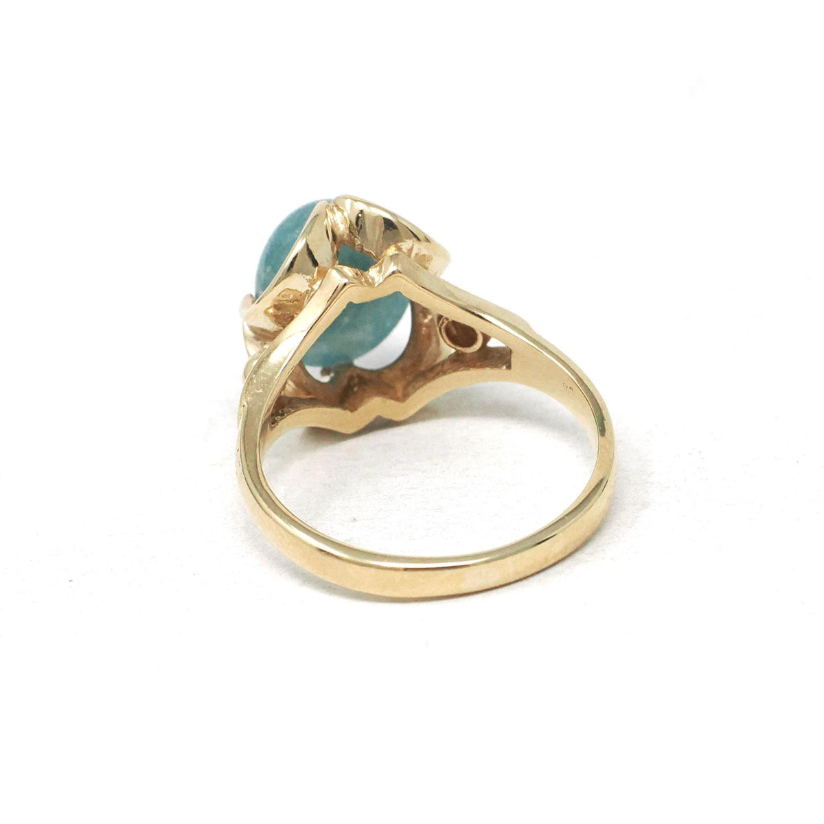 Vintage Jadeite Ring - Retro 10k Yellow Gold Green Blue Oval 