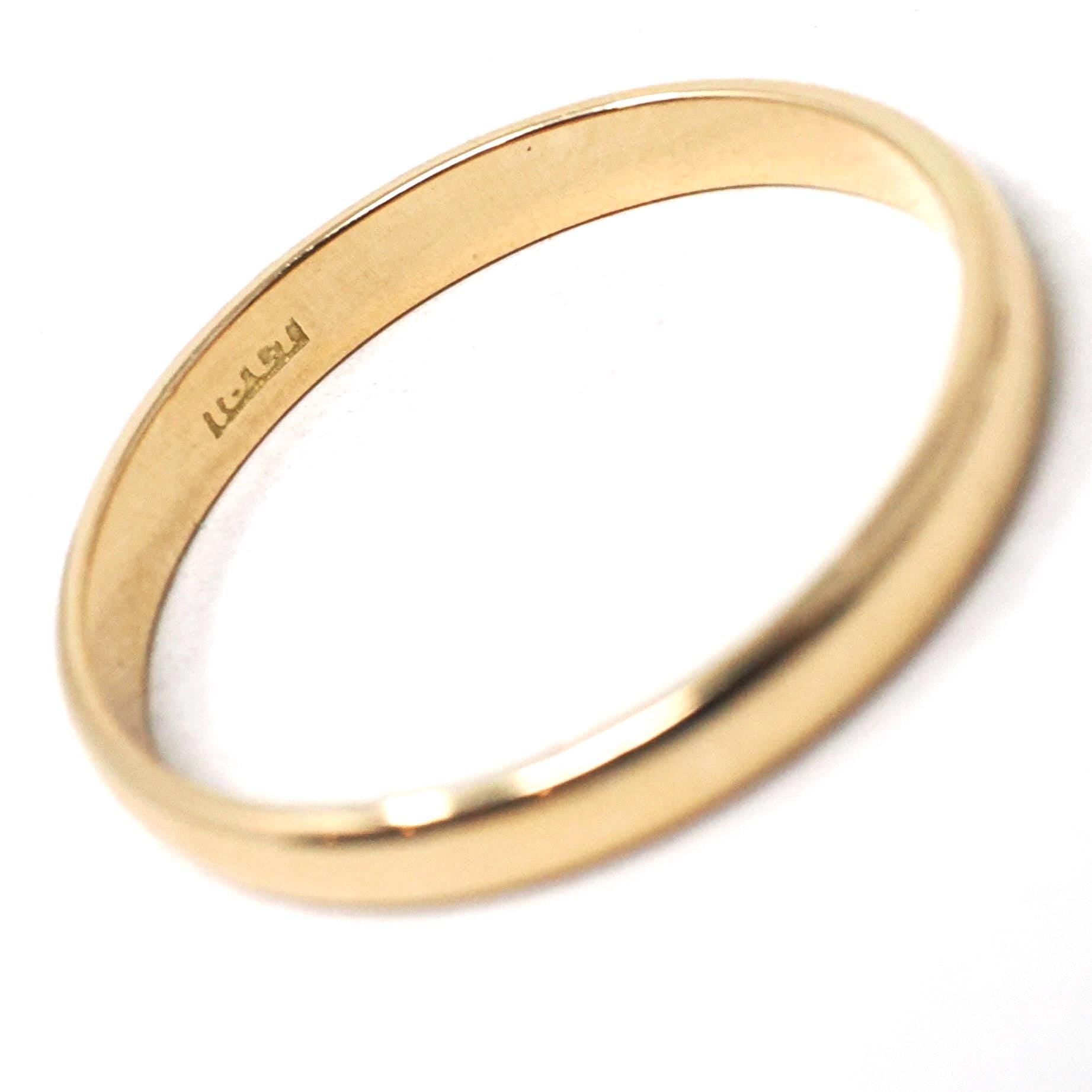 Antique Wedding Band - Edwardian 18k Yellow Gold 2.75mm Stacking Unadorned Ring - Circa 1910s Era Size 8 3/4 Comfort Fit Fine Bridal Jewelry