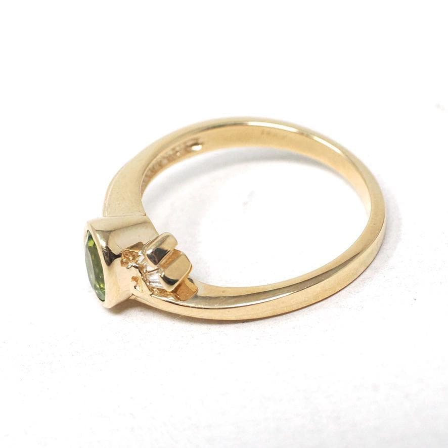 Peridot & Diamond Ring - Modern 14k Yellow Gold Oval Faceted Green Gemstone Bypass - Circa 2000s Era Size 6 August Birthstone Fine Jewelry