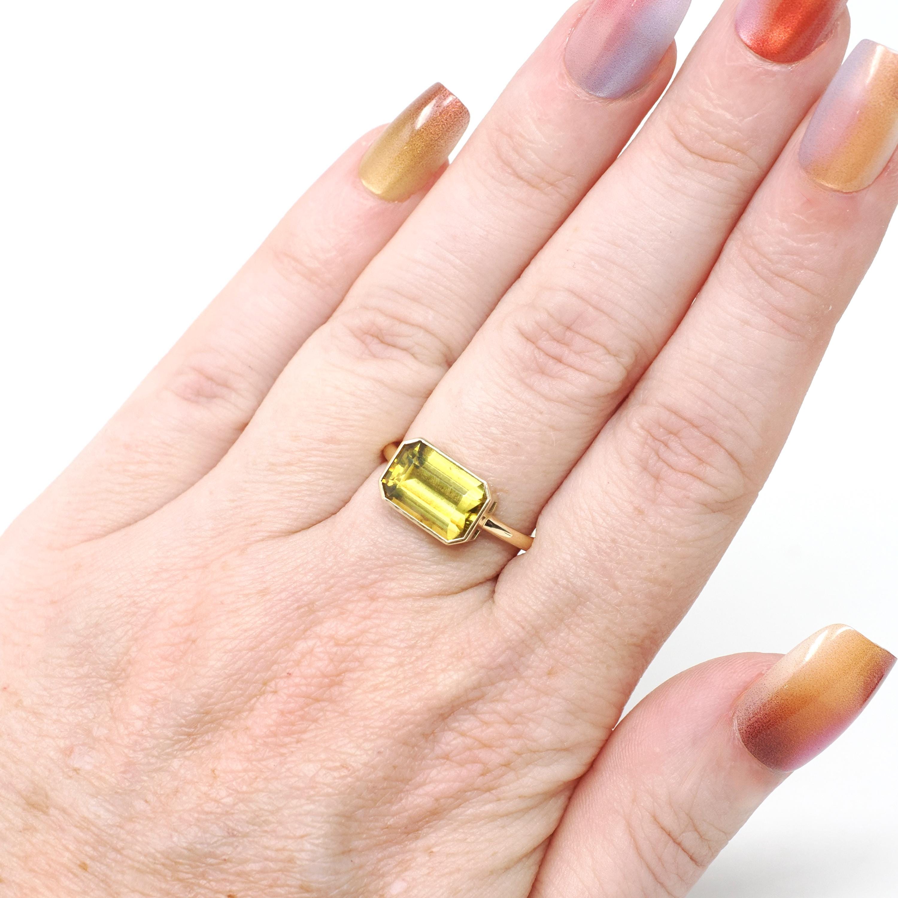 Modern Sphene Ring - 18k Yellow Gold Bezel Set Natural Green Gemstone - Size 6 Statement Fine Cocktail East West Fire Dispersion Jewelry