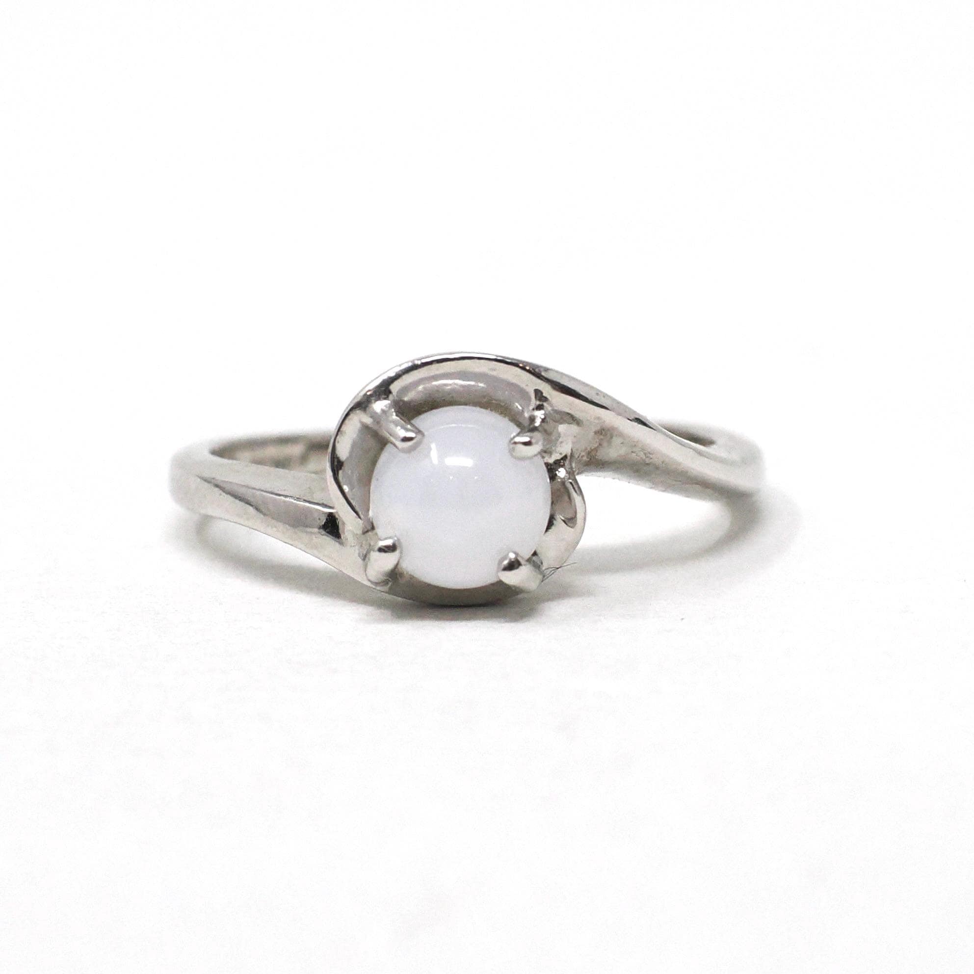 Created Star Sapphire Ring - Vintage 14k White Gold White Cabochon Gem - Retro Circa 1970s Era Size 3 3/4 Bypass Fine Statement 70s Jewelry