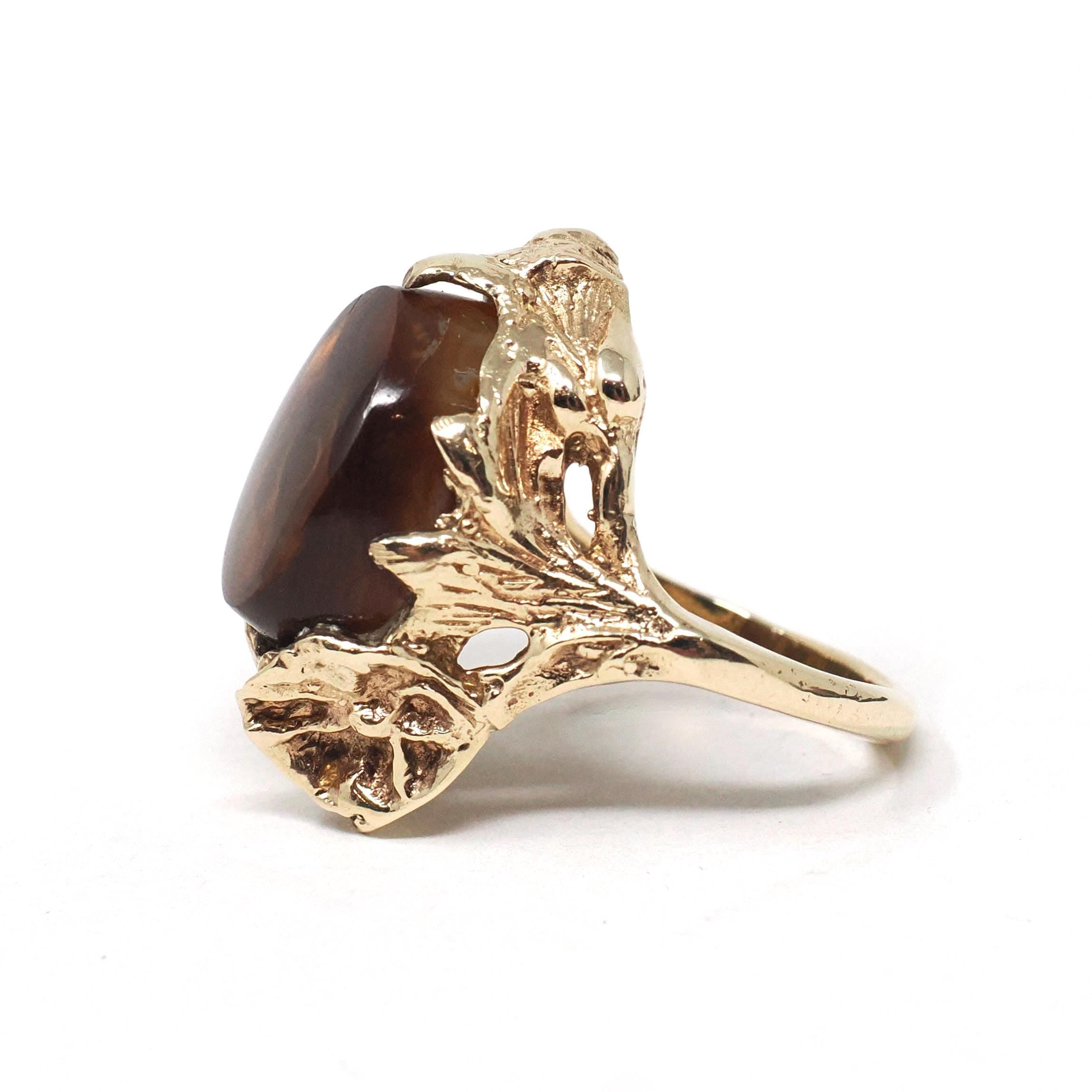 Vintage Fire Agate Ring - Art Nouveau Style 10k Yellow Gold Oval Iridescent Brown Gemstone - 1970s Size 5 Nature Inspired Fine Jewelry