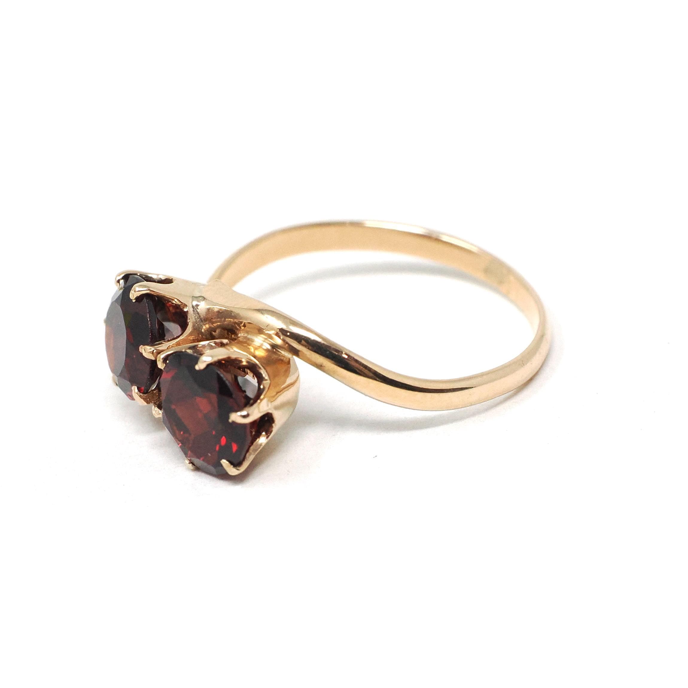 Toi Et Moi Ring - Vintage 10k Rosy Yellow Gold Red Garnet Gems Bypass - Retro Circa 1940s Era Size 5 1/2 January Birthstone Fine Jewelry