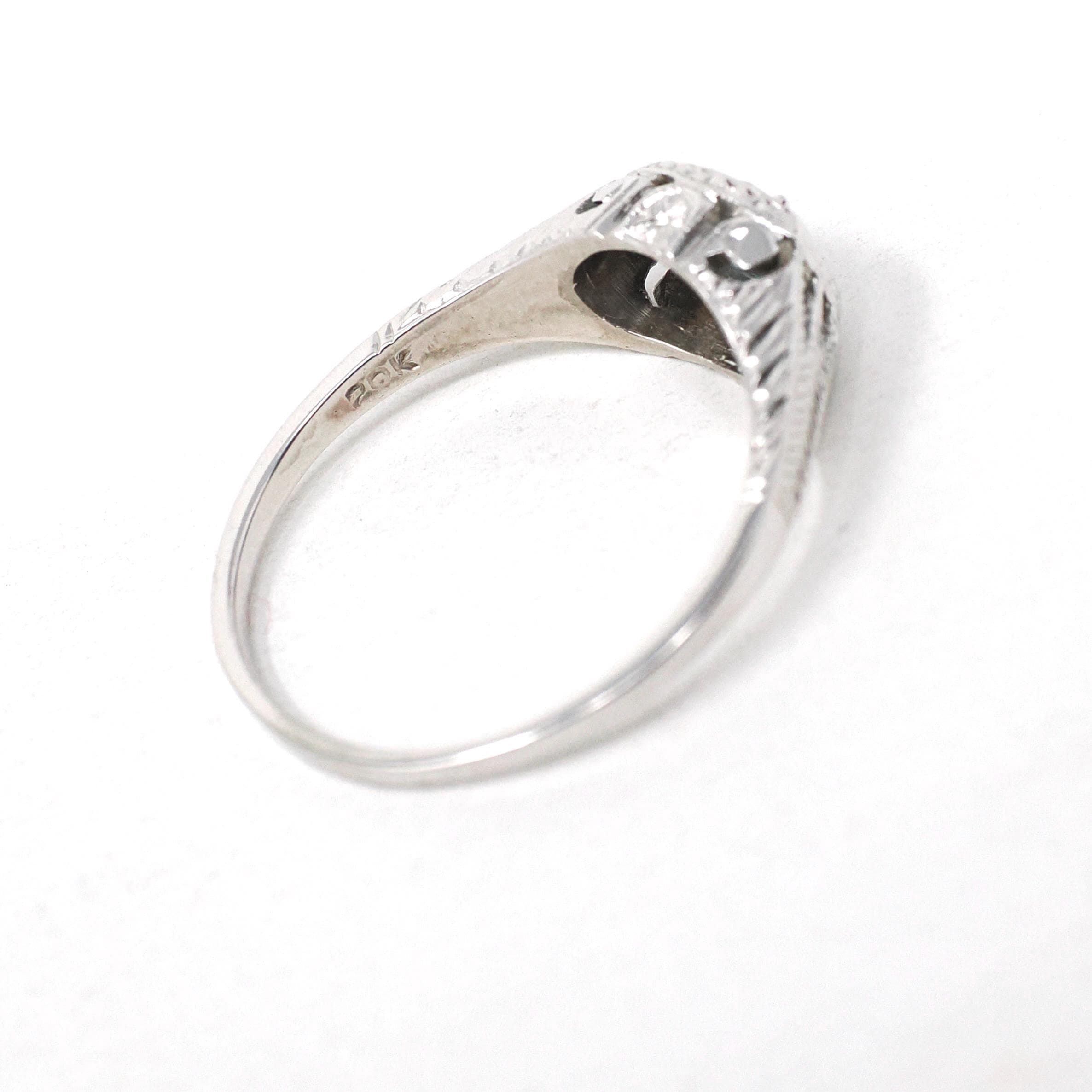 VINTAGE cushion ring 20号 Art Deco Alexandrite Ring - Antique 20k White Gold Natural Blue