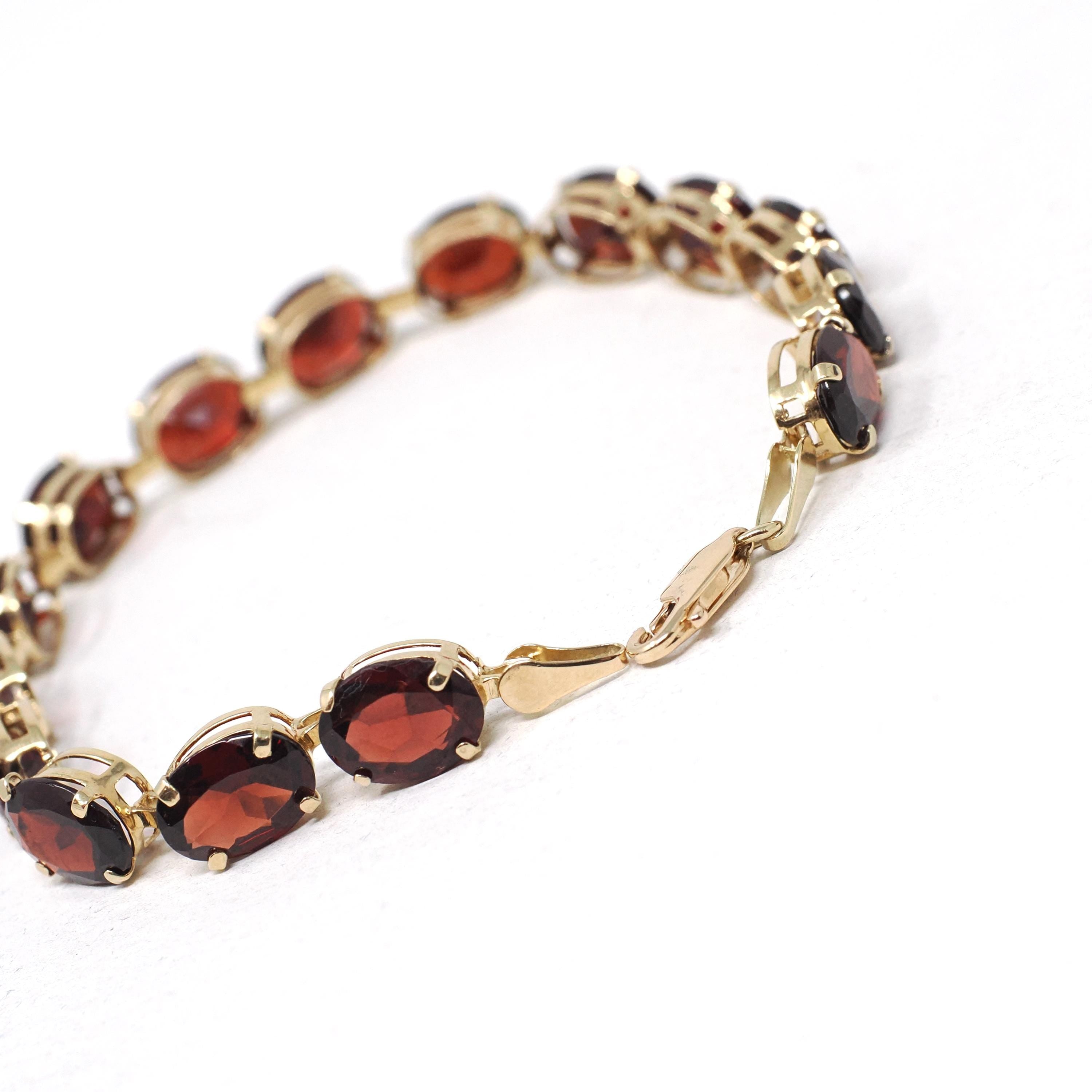 Modern Garnet Bracelet - Estate 14k Yellow Gold Red Oval Faceted 25.50 CTW Natural Gemstones - Circa 2000's Era Tennis Style Fine Jewelry