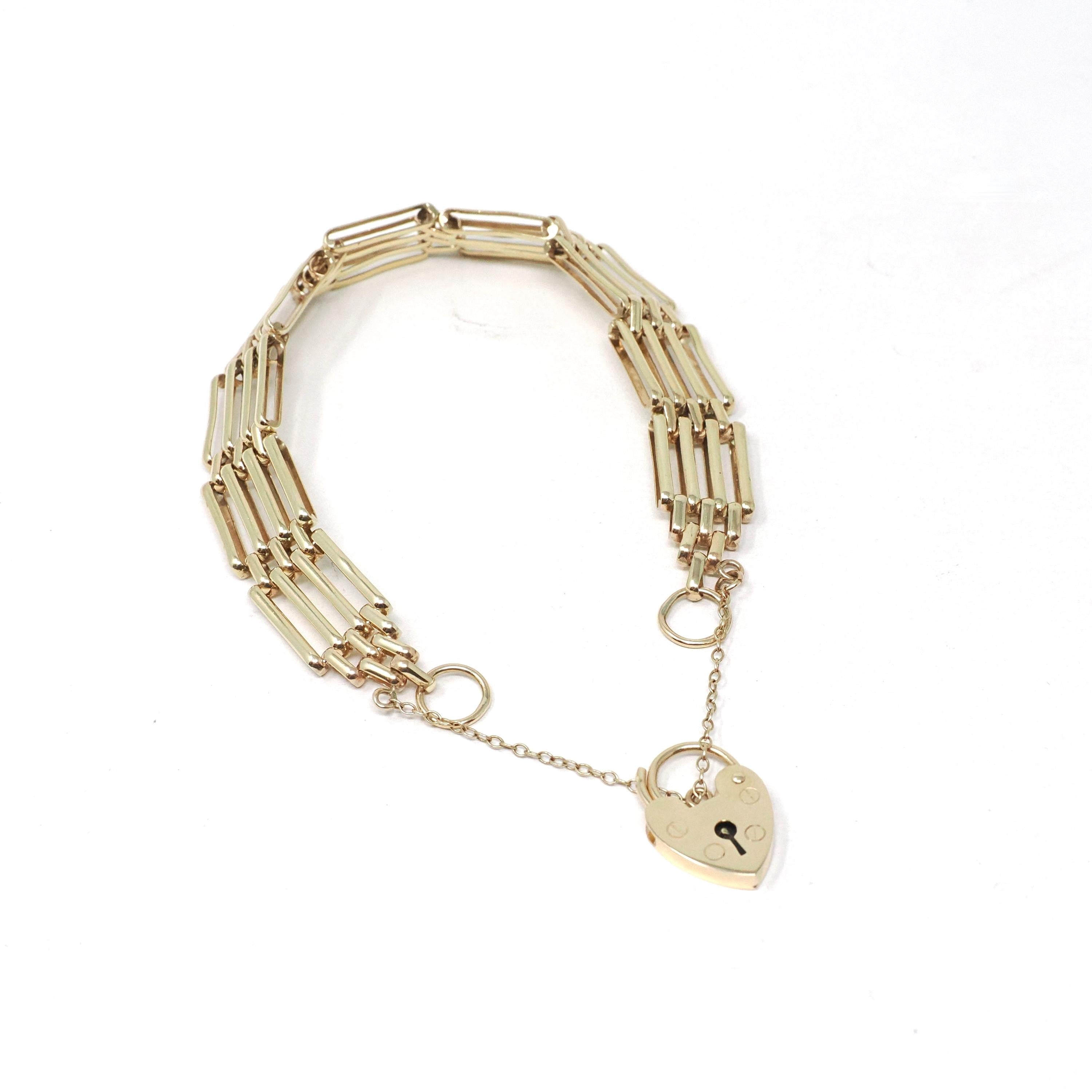 Vintage Padlock Bracelet - Retro Era 9ct Yellow Gold Heart Shaped Key Hole Charm Clasp - Hallmarked 1979 Fancy Link Style Chain Fine Jewelry