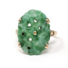 Art Deco Ring - Retro 10k Yellow Gold Carved Mottled Green Glass Oval Stone - Vintage Circa 1940s Era Size 7 3/4 Statement Fine 40s Jewelry