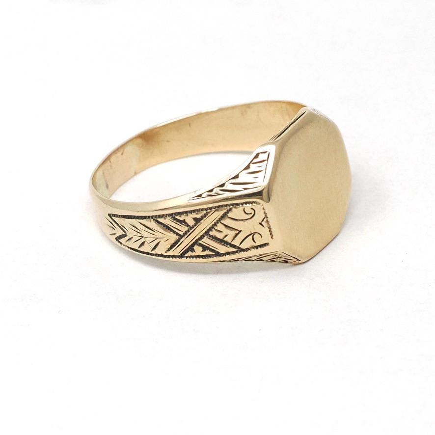 Edwardian Signet Ring - Antique 10k Yellow Gold Blank Octagonal Engravable Shield - Circa 1900s Era Size 12 Unisex Wheat Patina Fine Jewelry