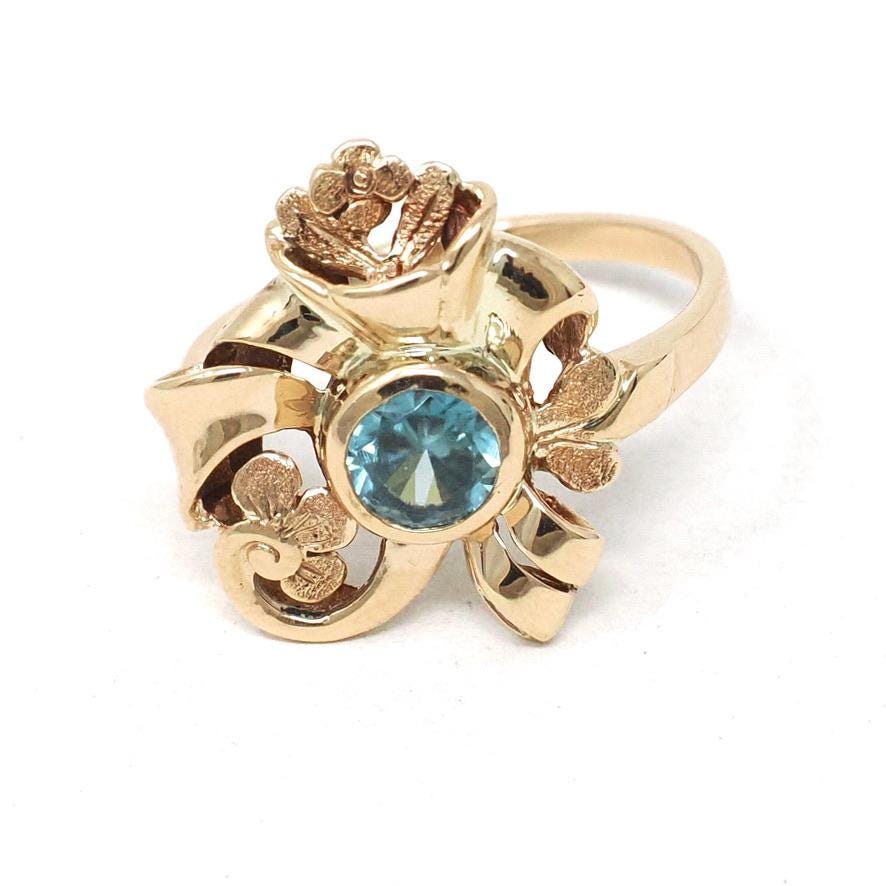 Vintage Zircon Ring - Mid Century 10k Yellow Gold Round Faceted Natural Blue 1.13 CT Gem - Circa 1940s Era Size 5 3/4 Flowers Fine Jewelry