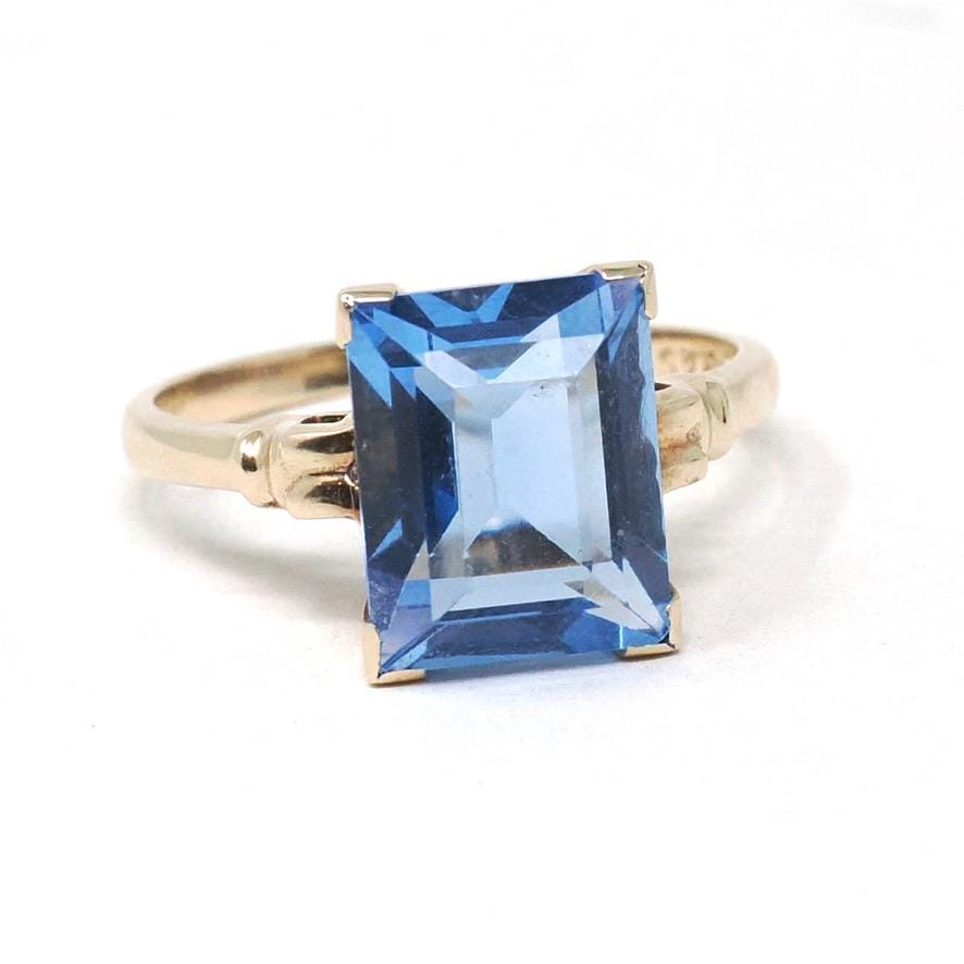 Simulated Aquamarine Ring - Mid Century 10k Yellow Gold Blue Glass Stone - Circa 1940s Era Size 6 Solitaire Statement Cocktail Fine Jewelry