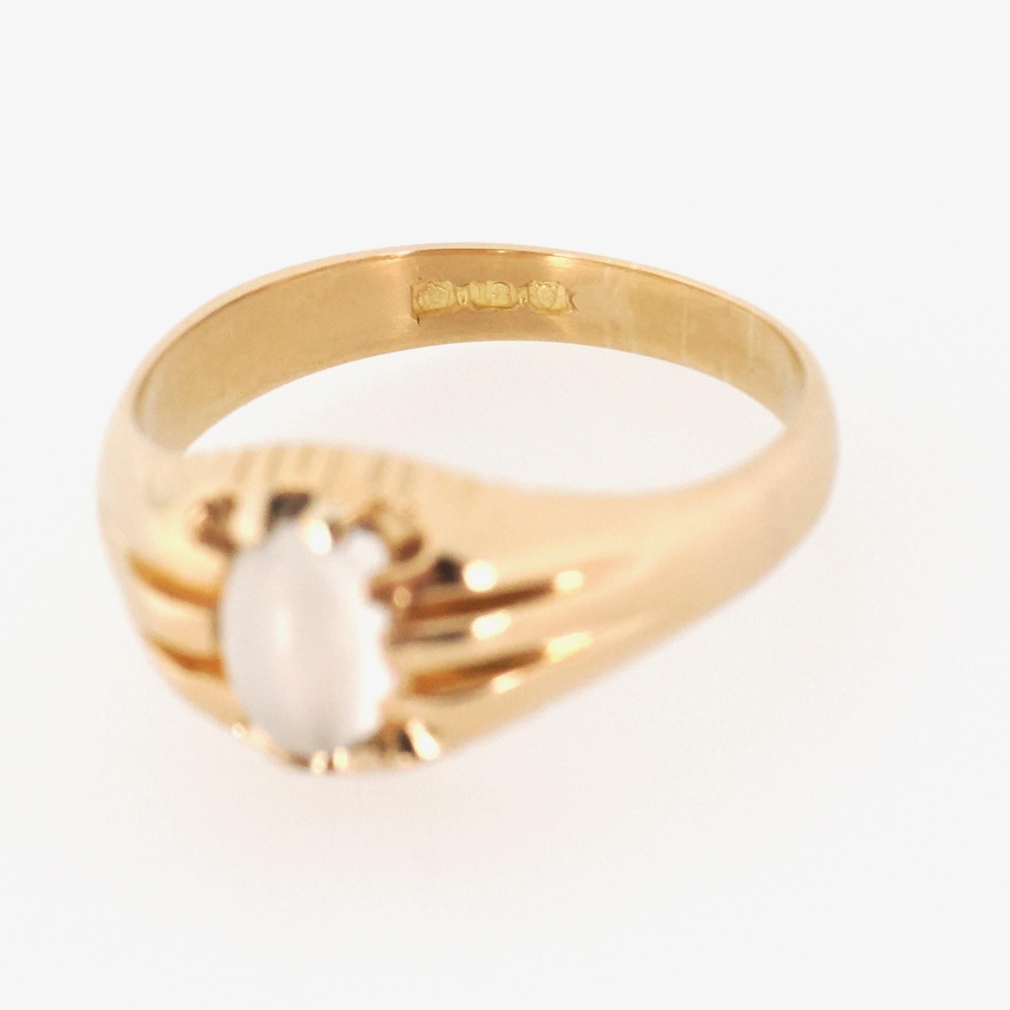 Cat's Eye Moonstone Ring - Edwardian 18k Yellow Gold Natural Phenomenal Gemstone Belcher Solitaire - Circa 1910s Era Size 9 1/2 Fine Jewelry