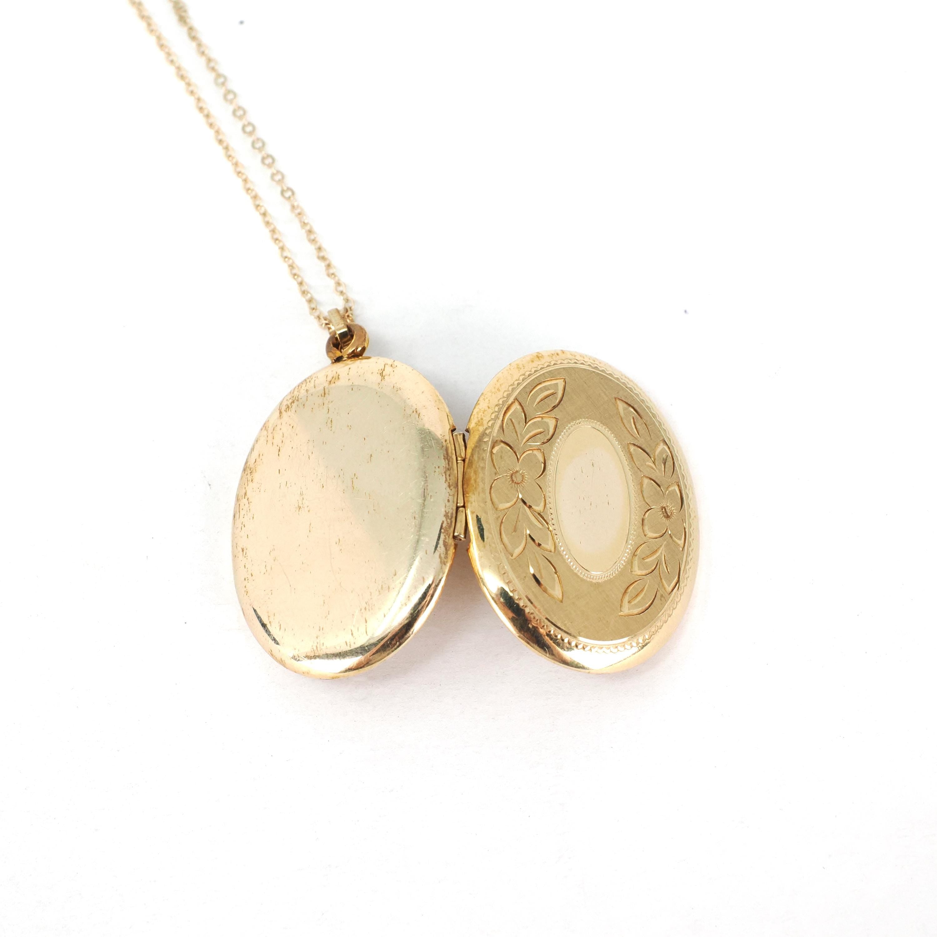Vintage Flower Locket - Mid Century 14k Gold Filled Oval Pendant Necklace - Circa 1960s Era Keepsake Photo Nature Inspired Marathon Jewelry