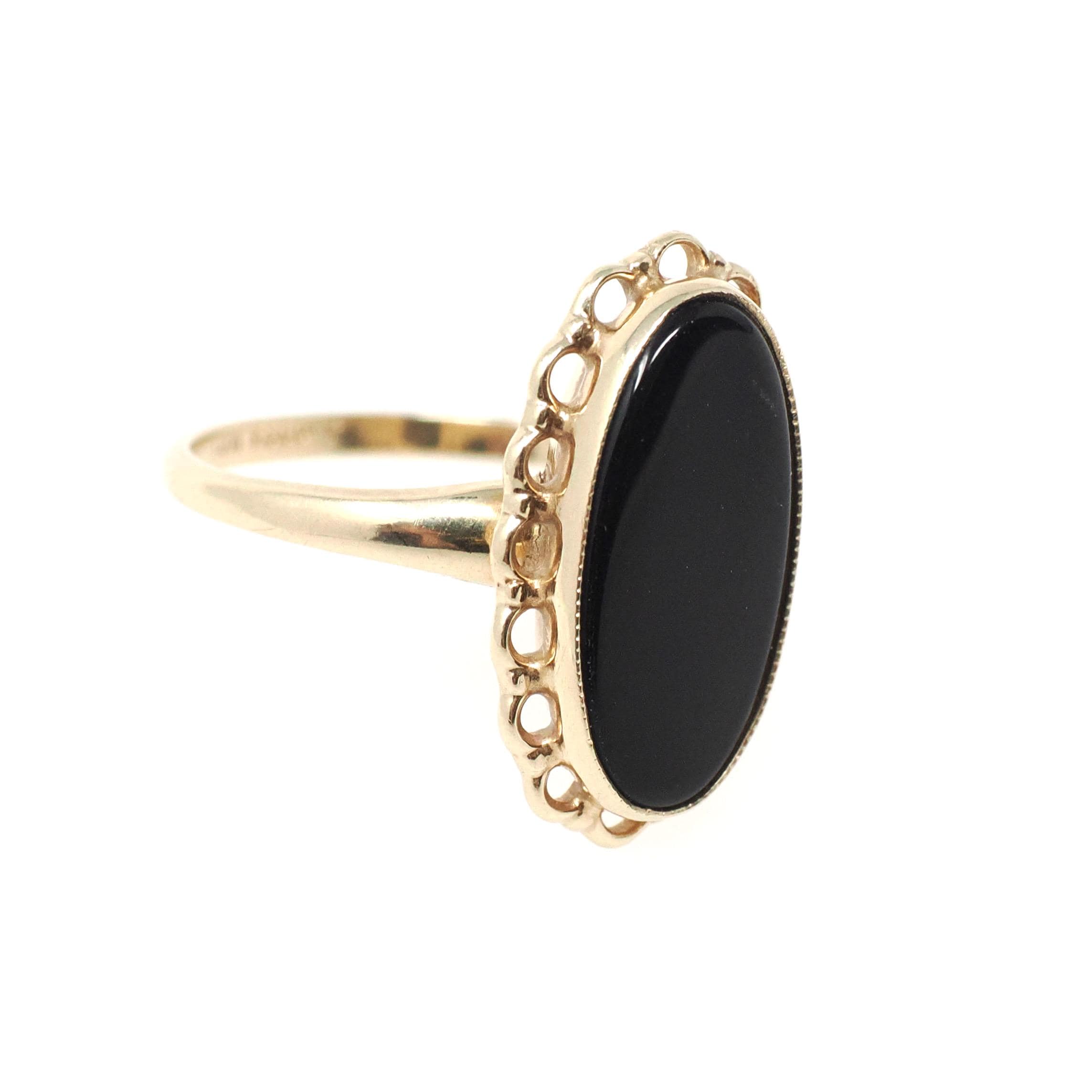 Vintage Onyx Ring - Retro 10k Yellow Gold Natural Oval Black Chalcedony Gemstone - Circa 1970s Era Size 6 1/4 Statement Fine PSCO Jewelry