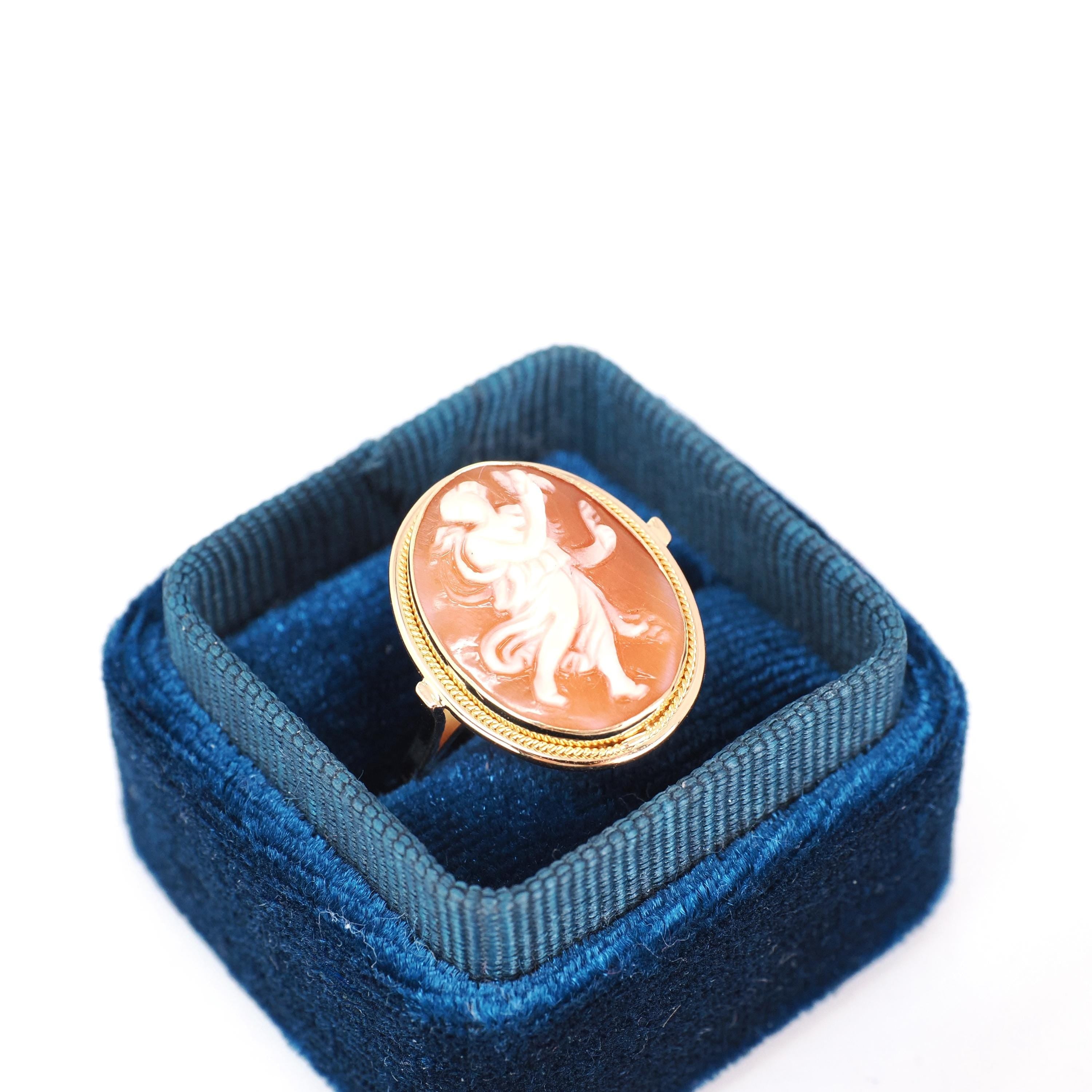 Vintage Cameo Ring - Mid Century 18k Yellow Gold Carved Shell Twisted Rope Solitaire - Circa 1940s Size 6 1/4 Full Body Muse Fine Jewelry