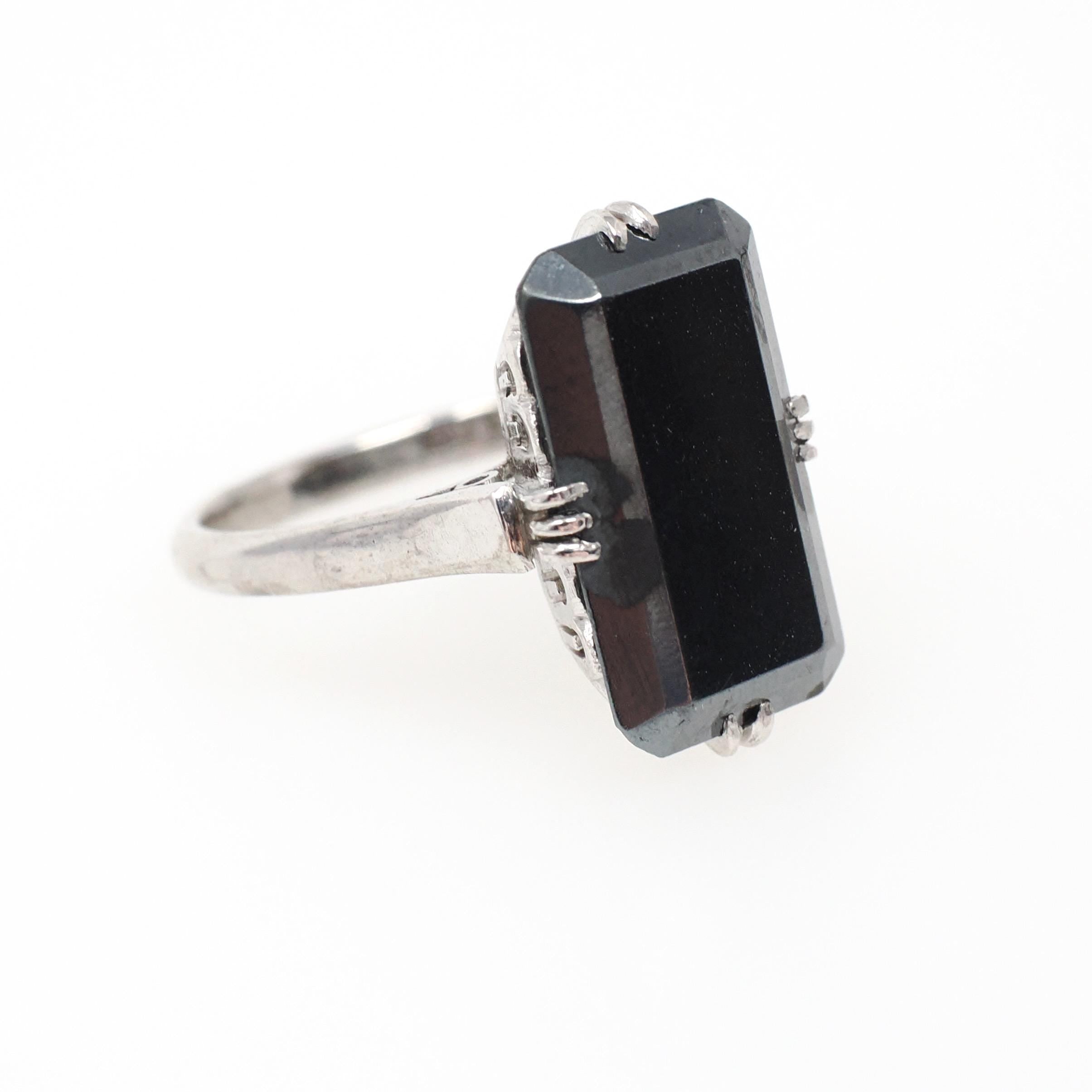 Vintage Hematite Ring - Mid Century 14k White Gold Dark Gray Metallic Solitaire - Circa Early 1960s Era Size 6 1/2 Fine Statement Jewelry