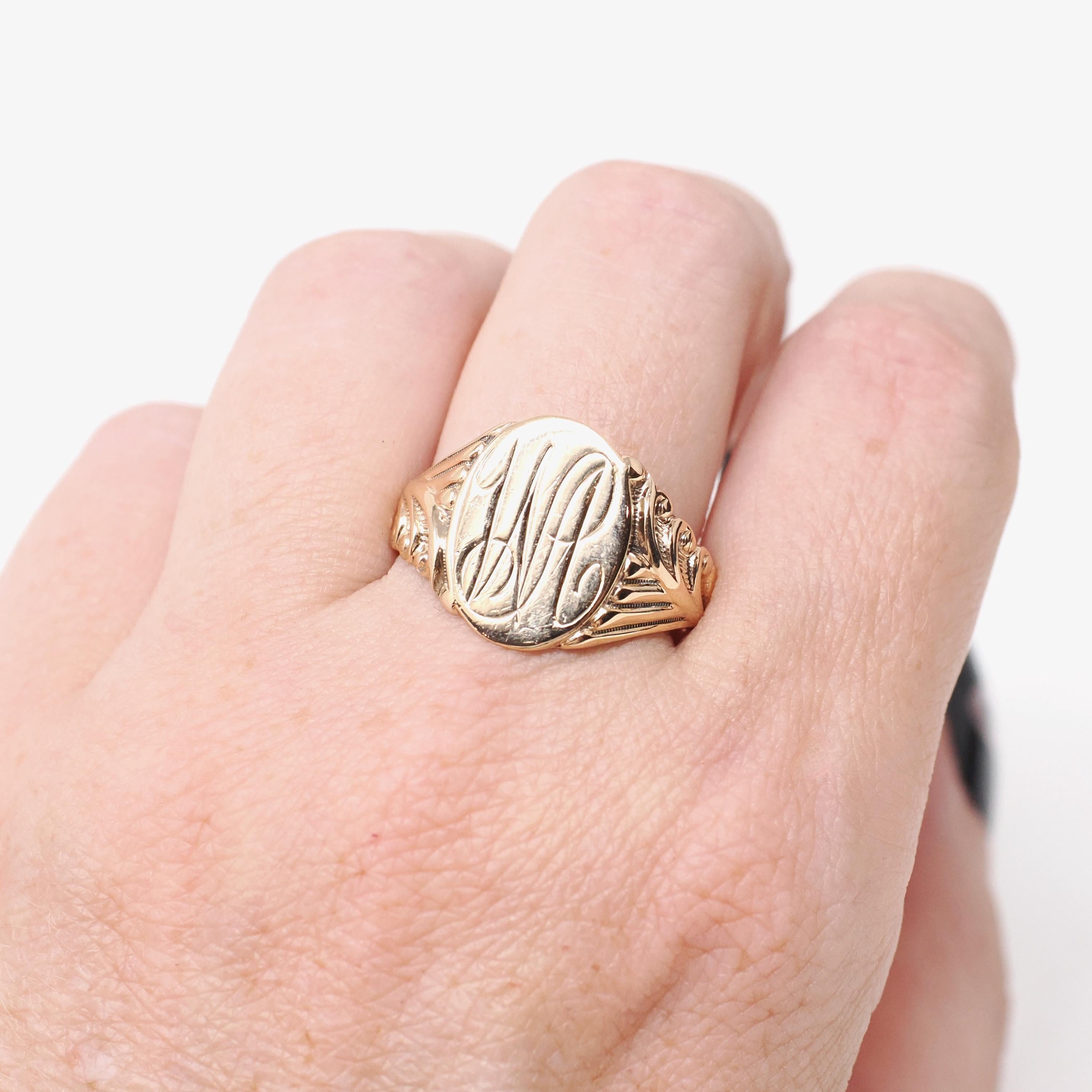 Edwardian Signet Ring - Antique 10k Yellow Gold Oval "WA" Engraved Initial Letters - Vintage 1910s Size 8 3/4 Fine Men's Unisex Jewelry