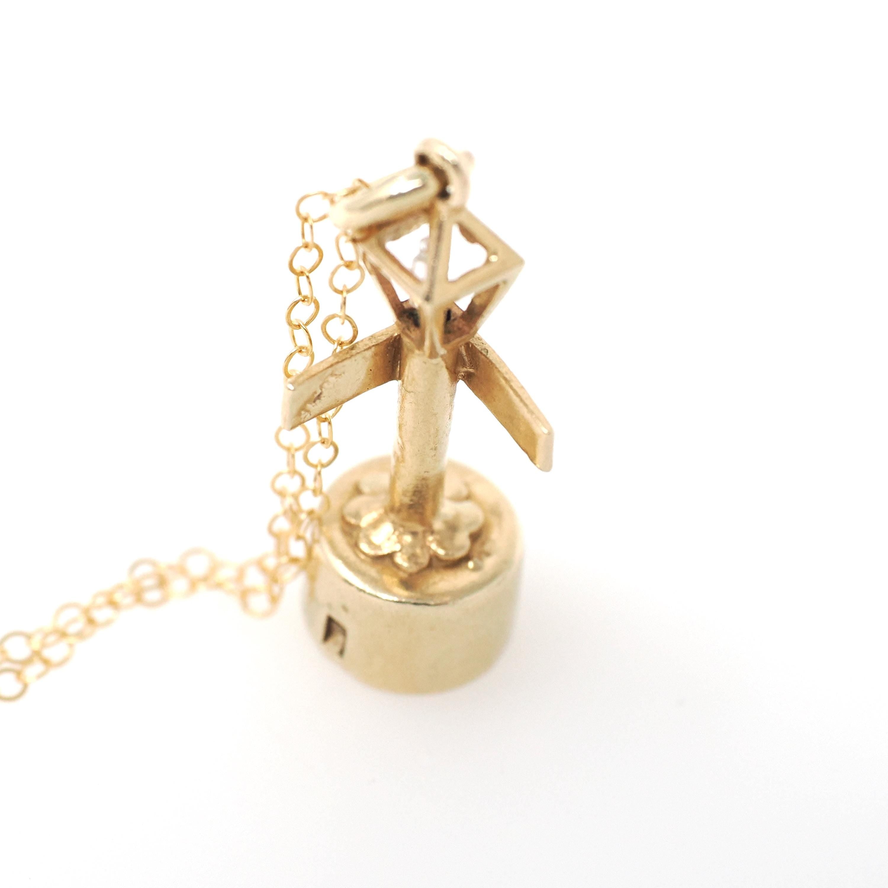 Vintage Lamppost Charm - Modernist 14k Yellow Gold Figural Battery Light Pendant Necklace - Circa 1970s New Orleans Bourbon St Fine Jewelry
