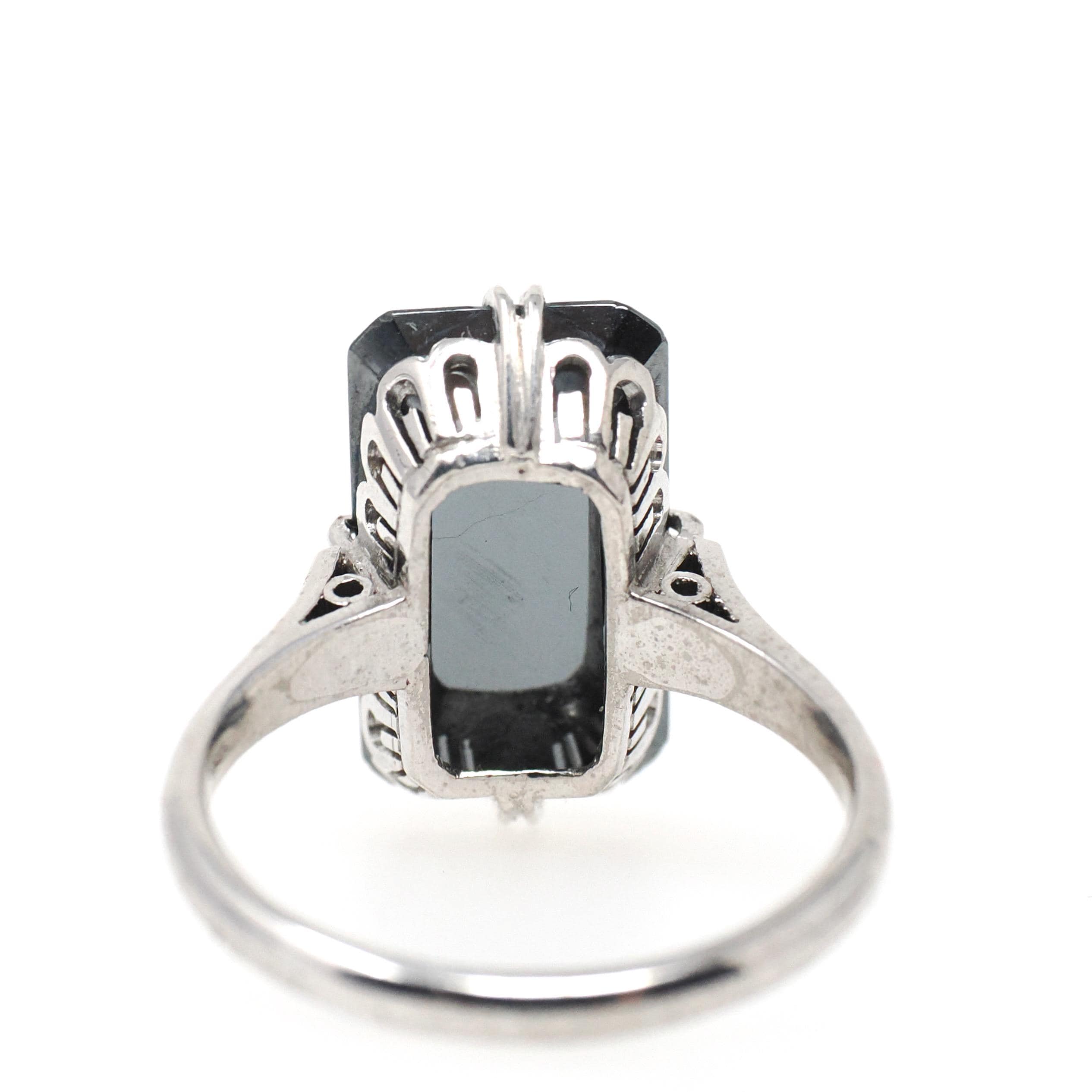 Vintage Hematite Ring - Mid Century 14k White Gold Dark Gray Metallic Solitaire - Circa Early 1960s Era Size 6 1/2 Fine Statement Jewelry