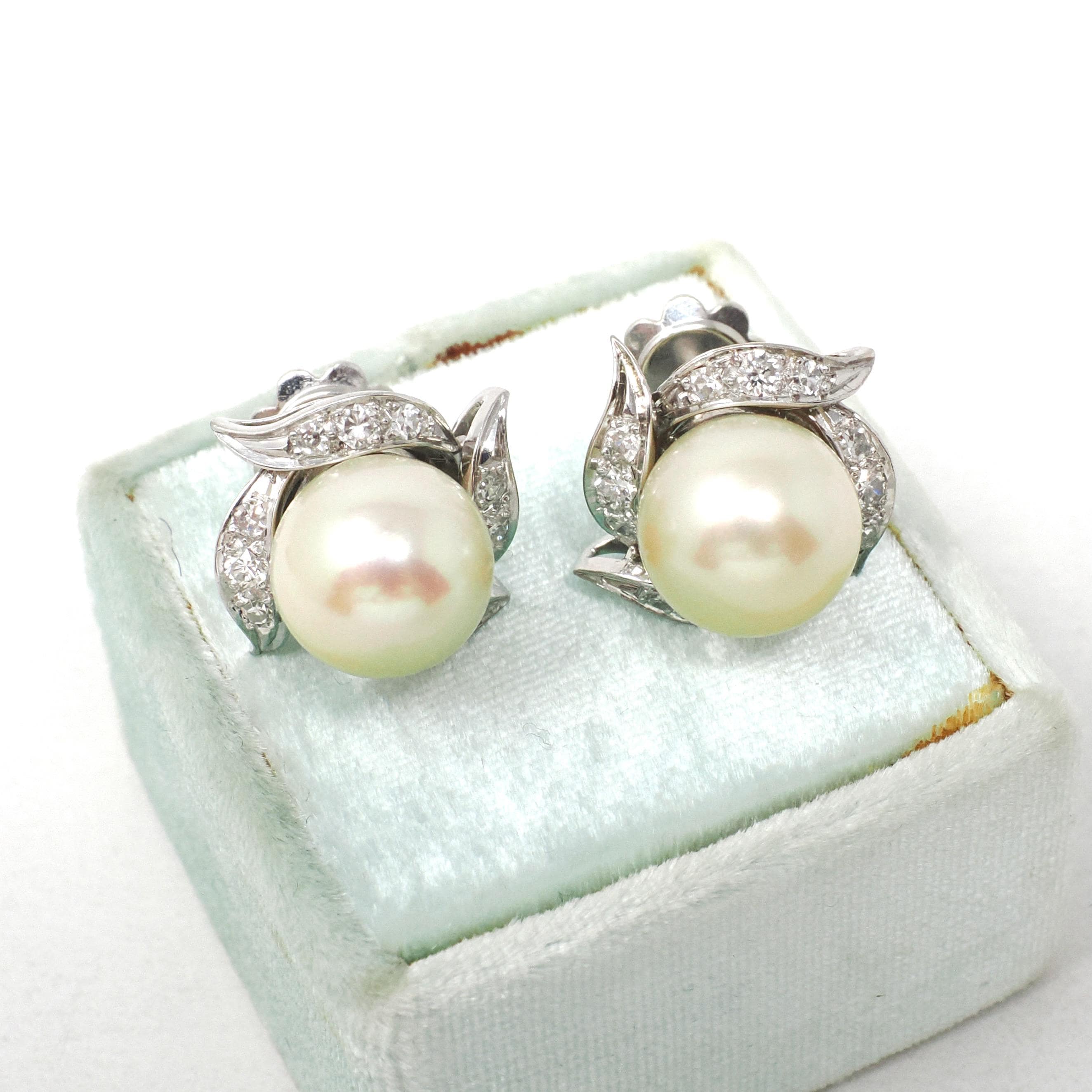Mid Century Earrings - Vintage 18k White Gold South Sea Pearls .42 CTW Natural Diamonds - Circa 1950s Screw Back Style Spray Fine Jewelry
