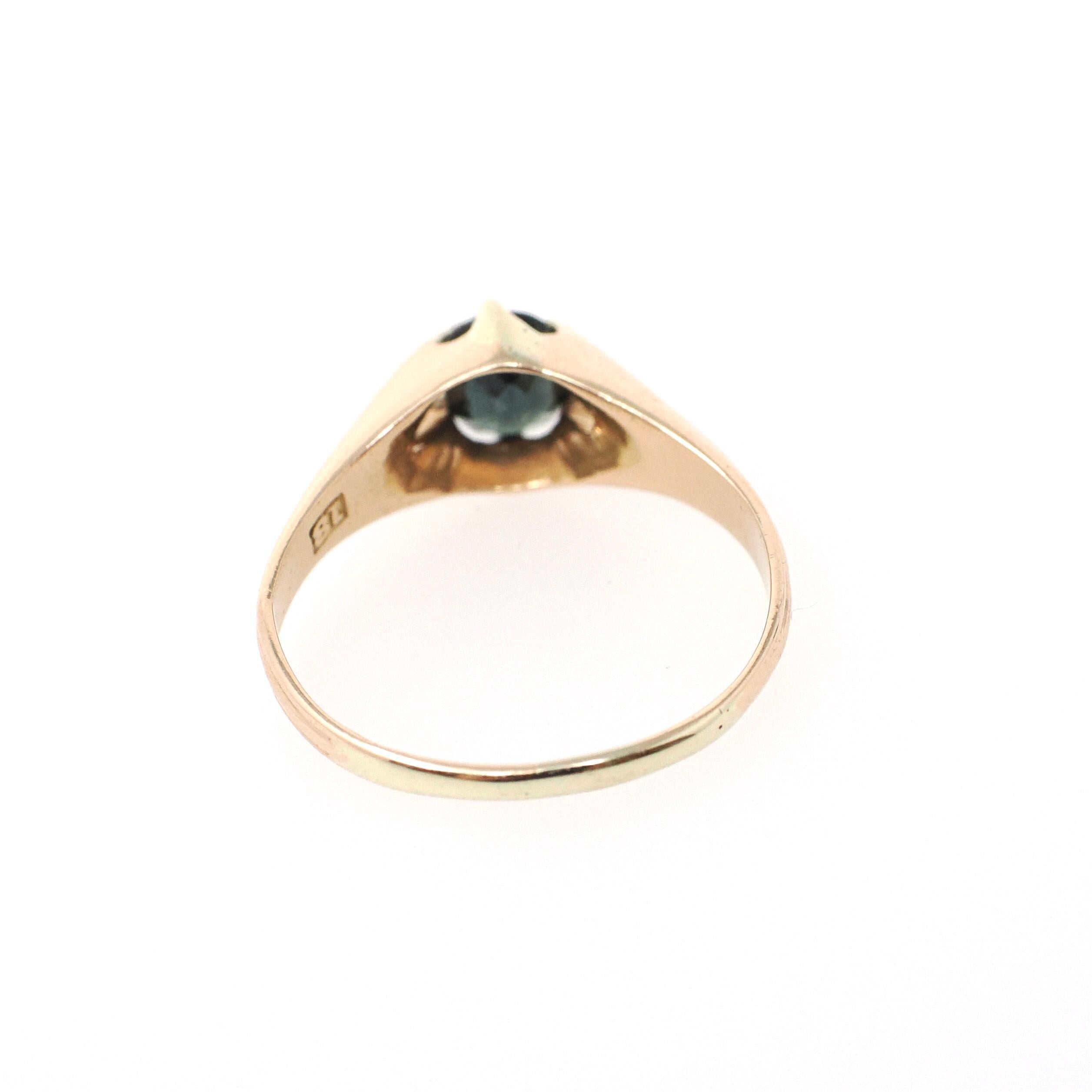 Vintage Sapphire Ring - Mid Century 18k Yellow Gold Natural Dark Green Gemstone Solitaire - Circa 1950s Era Size 5.5 Engagement Fine Jewelry