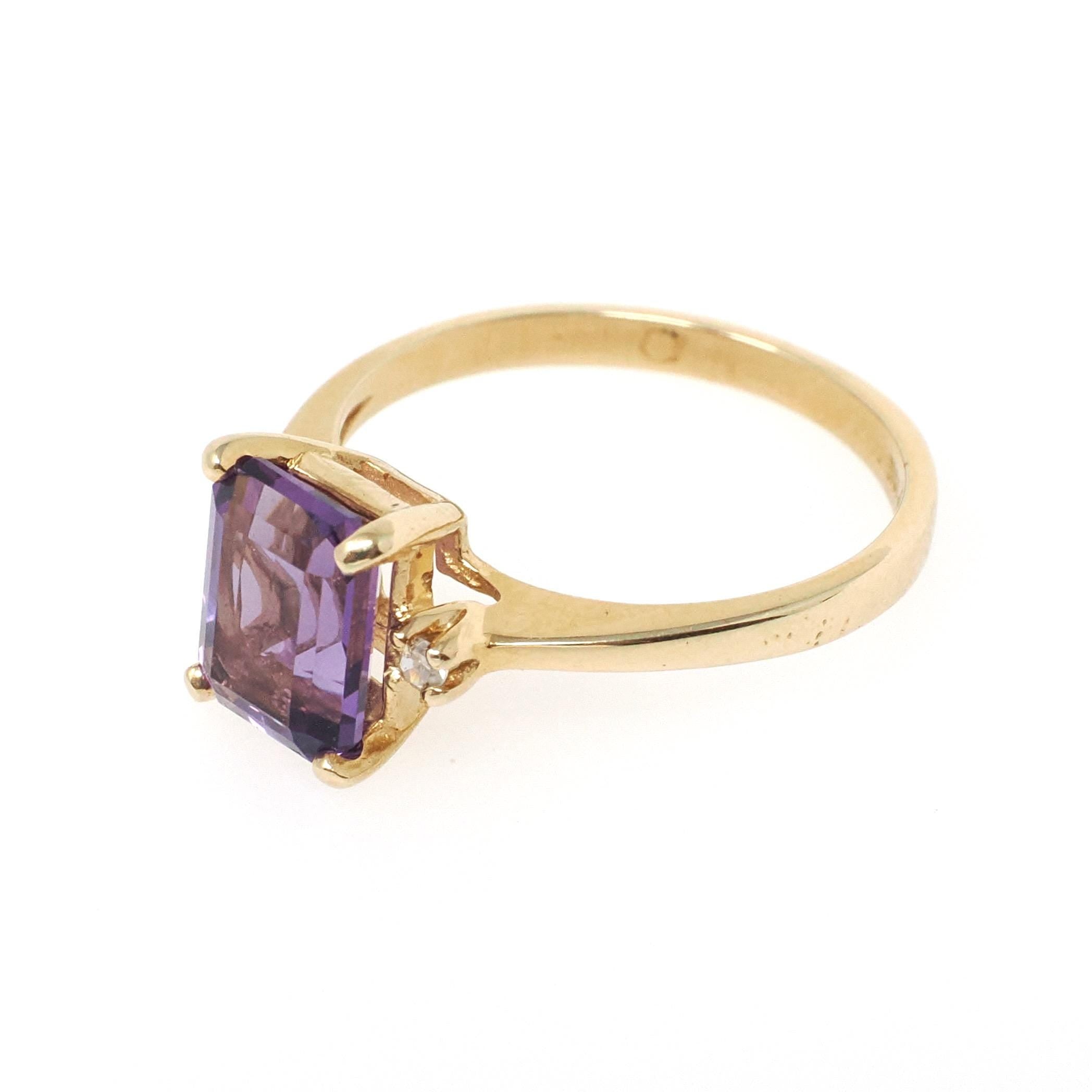 Amethyst & Diamond Ring - Modern Era 10k Yellow Gold Emerald Cut Purple Gem - Estate Circa 2000s Size 5 1/2 February Birthstone Fine Jewelry