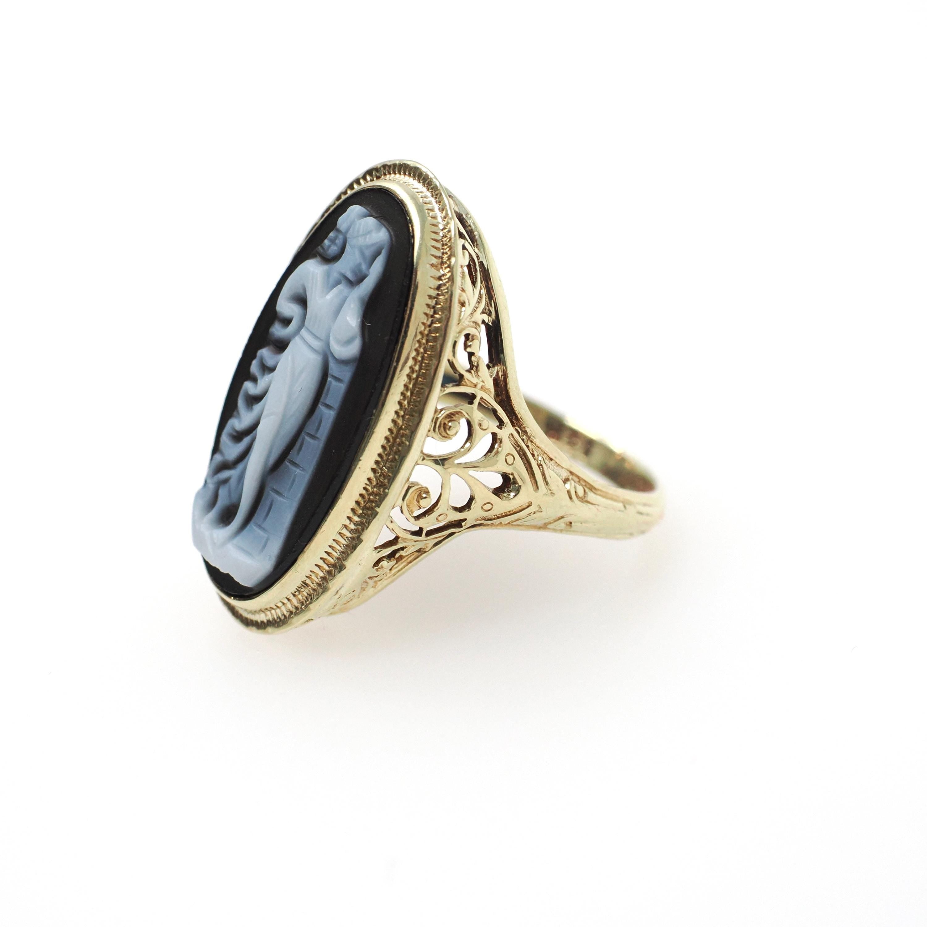 Antique Cameo Ring - Art Deco Era 14k Yellow Gold Carved Female Figure Black & White Onyx - Circa 1920s Size 5 1/2 Statuesque Fine Jewelry