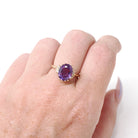 Created Color Change Sapphire Ring - Contemporary 14k Yellow Purple Gem & .12 CTW Diamond Accents - Circa 1990s Era Size 6 1/4 Fine Jewelry