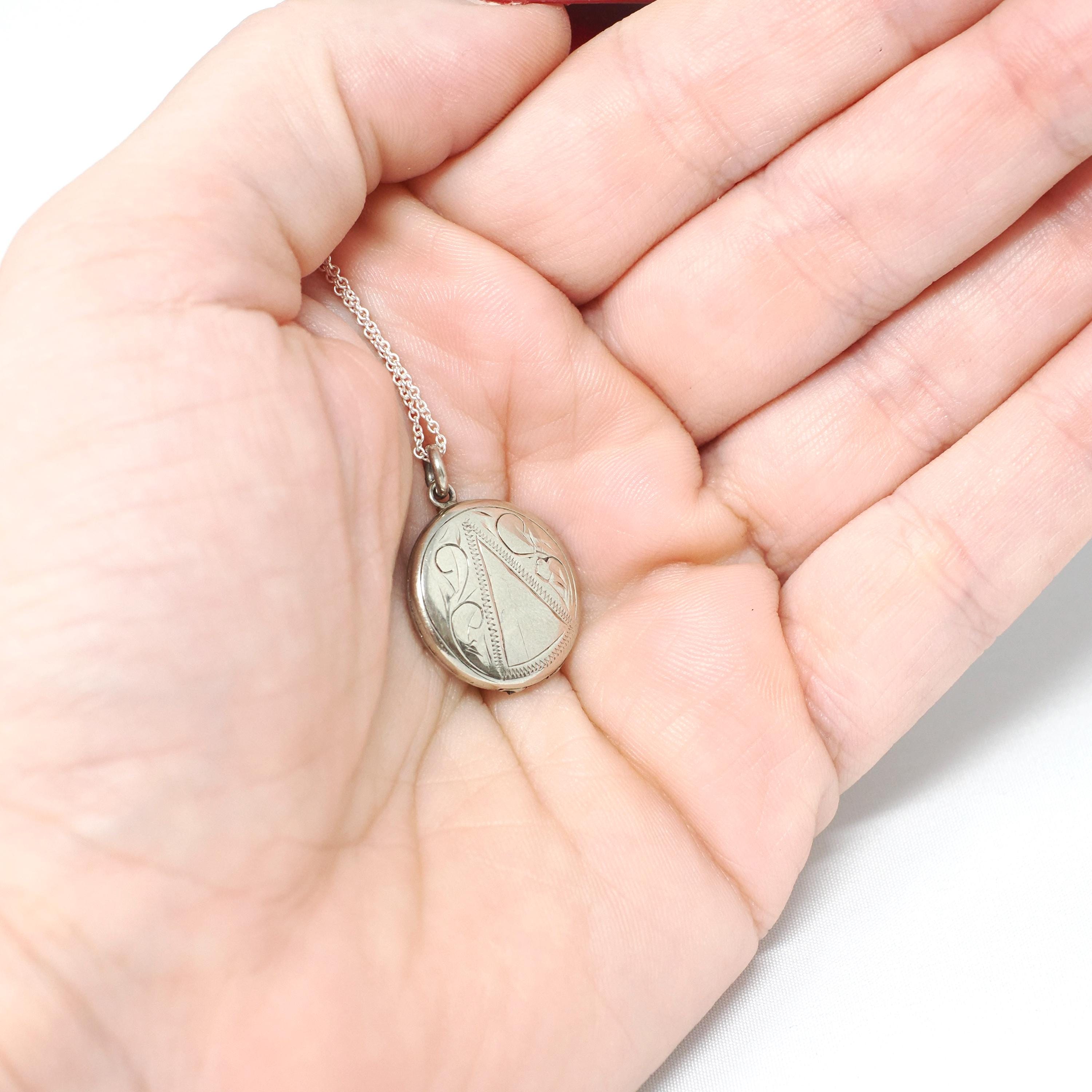Mid Century Locket - Vintage 10k White Gold Engraved Round Pendant Necklace Charm - Circa 1950s Era Photograph Keepsake Dainty Fine Jewelry