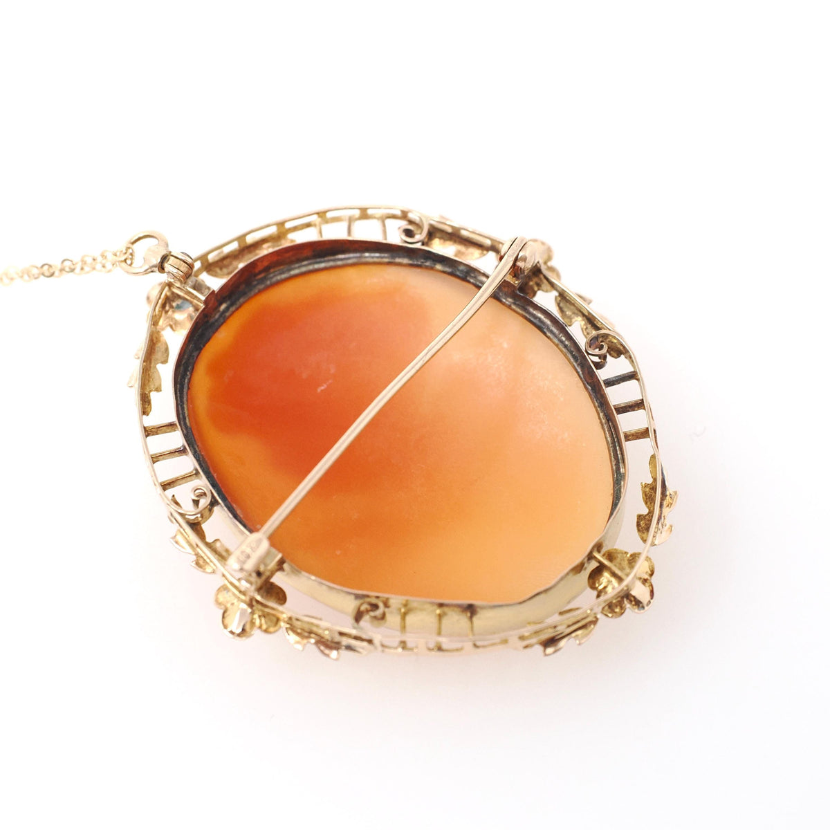 Vintage Cameo Necklace - Retro 10k Yellow Gold Carved Shell Woman Flower Brooch Pendant - Circa 1940s Era Fashion Accessory Fine Jewelry