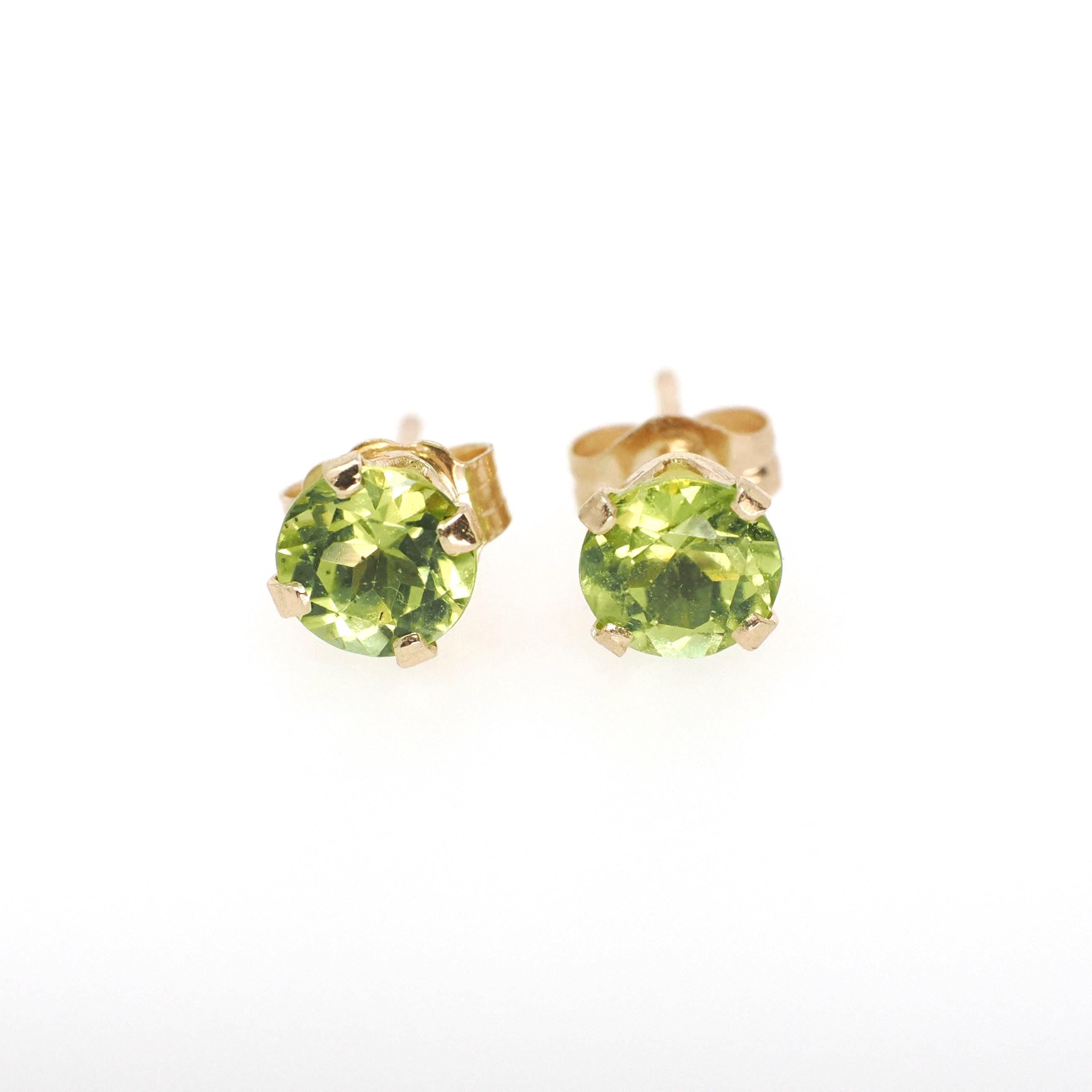 Modern Peridot Earrings - Estate 14k Yellow Gold Studs Round Faceted 1.10 CTW Pierced Posts - Estate 2000s Era Dainty Green Gemstone Jewelry