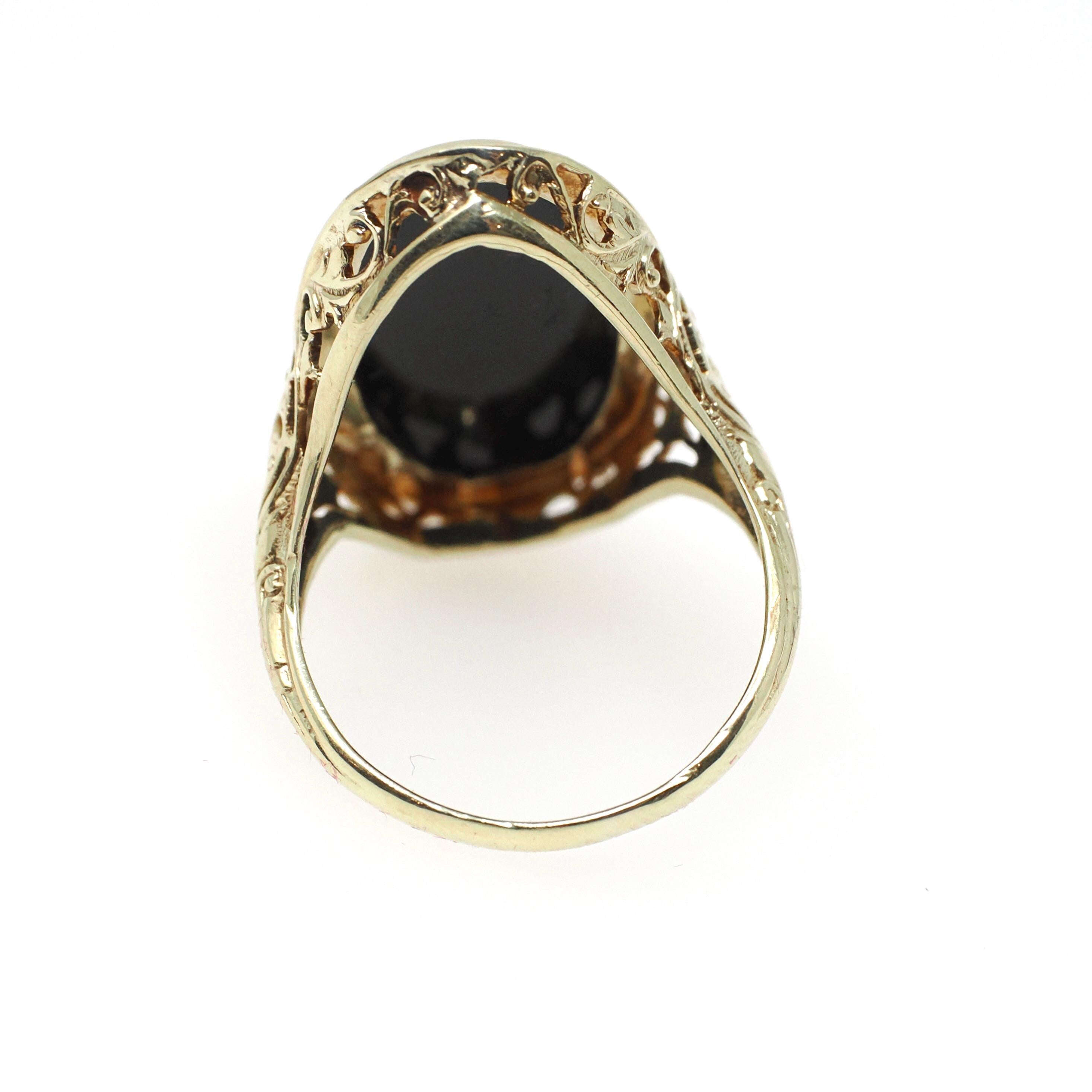 Antique Cameo Ring - Art Deco Era 14k Yellow Gold Carved Female Figure Black & White Onyx - Circa 1920s Size 5 1/2 Statuesque Fine Jewelry